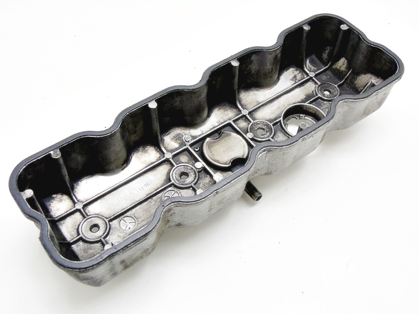 POKRYWA ZAWOROW 2 2 2 4 D KIA CERES MAZDA B SERIE Engine Type Diesel