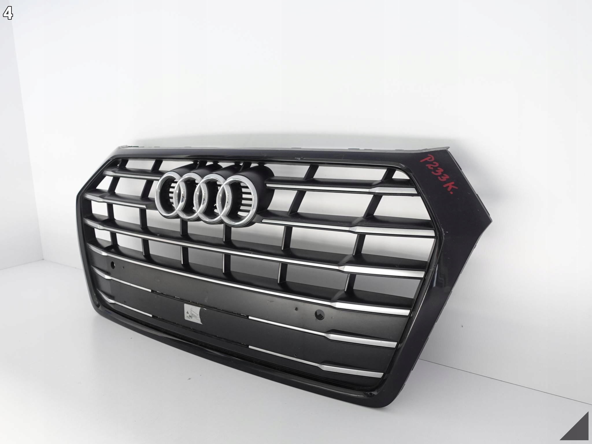 AUDI Q5 80A II FY S-LINE 17-21 maska maska cerný