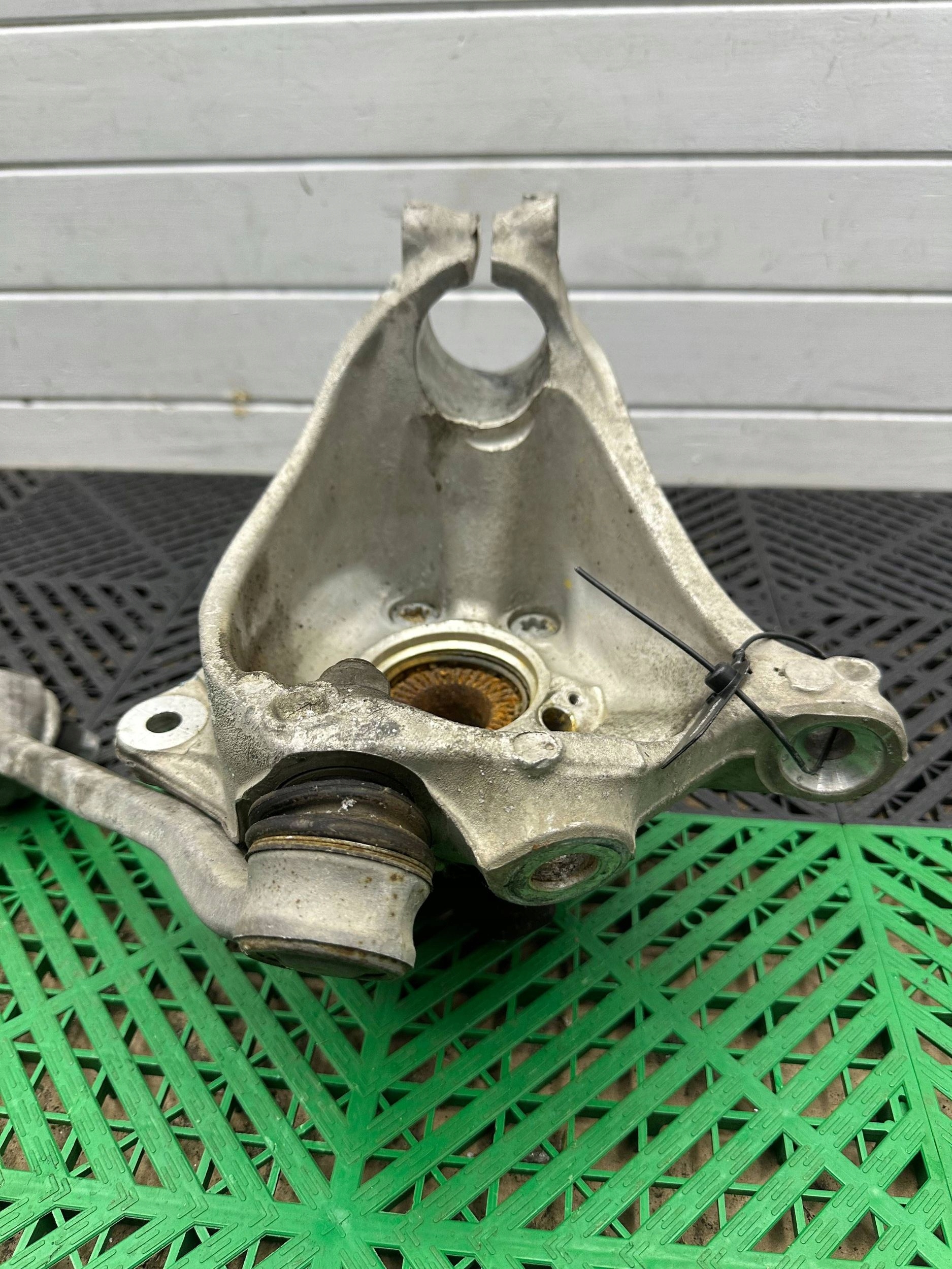 swing front BMW X4 G02 X3 G02 688259703L