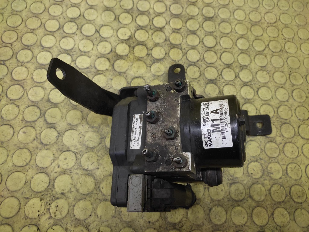 KIA SPORTAGE 2 Pompa ABS 589202E000