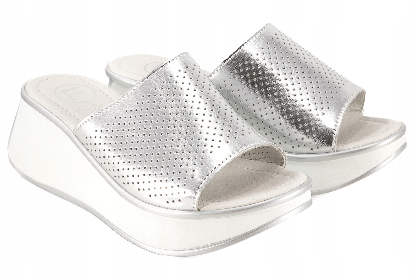 Filippo DK3614 Kožené Nazouváky Koturn Na Platformě, stříbrná 36