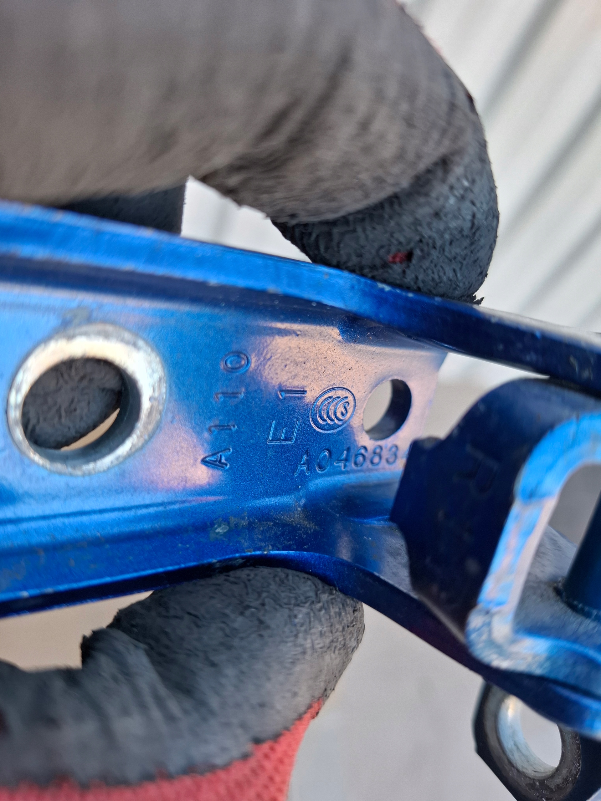 scharniere Tür links heck CITROEN C-ZERO
