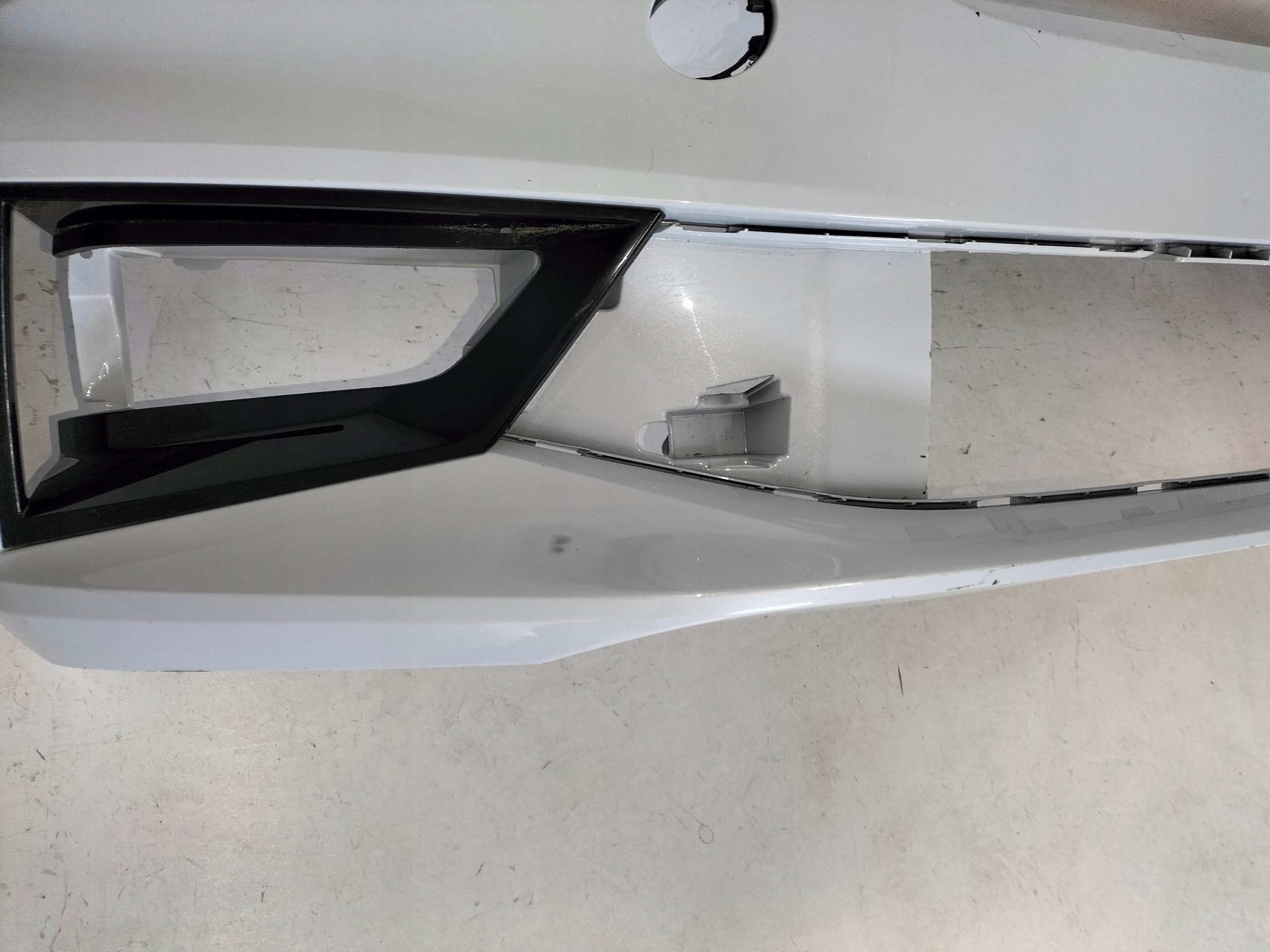 Frontstoßstange vorne SKODA FABIA 4 IV 21