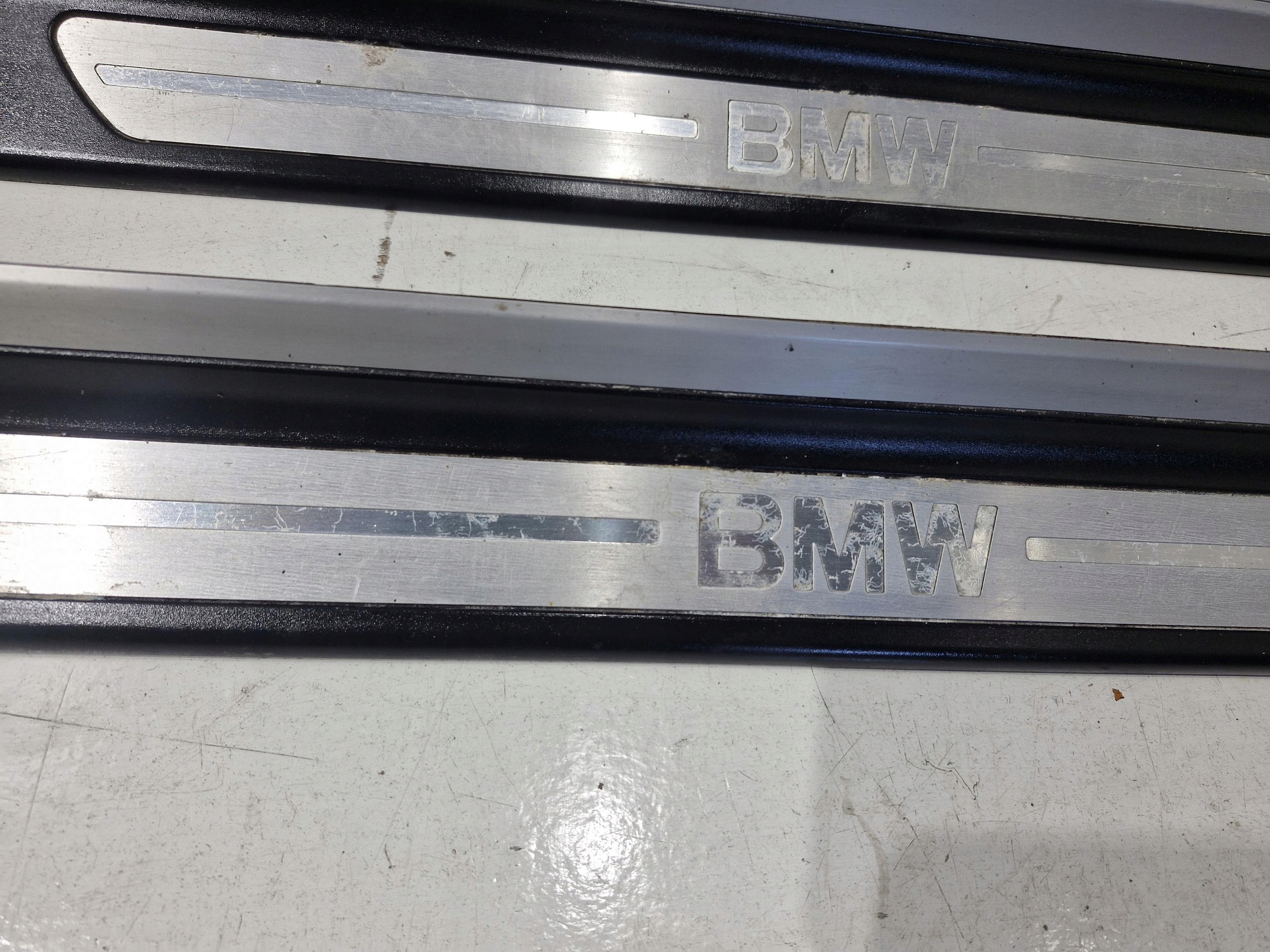8204113 8204114 BMW E46 COUPE CABRIO moulding cap threshold KOMPLET