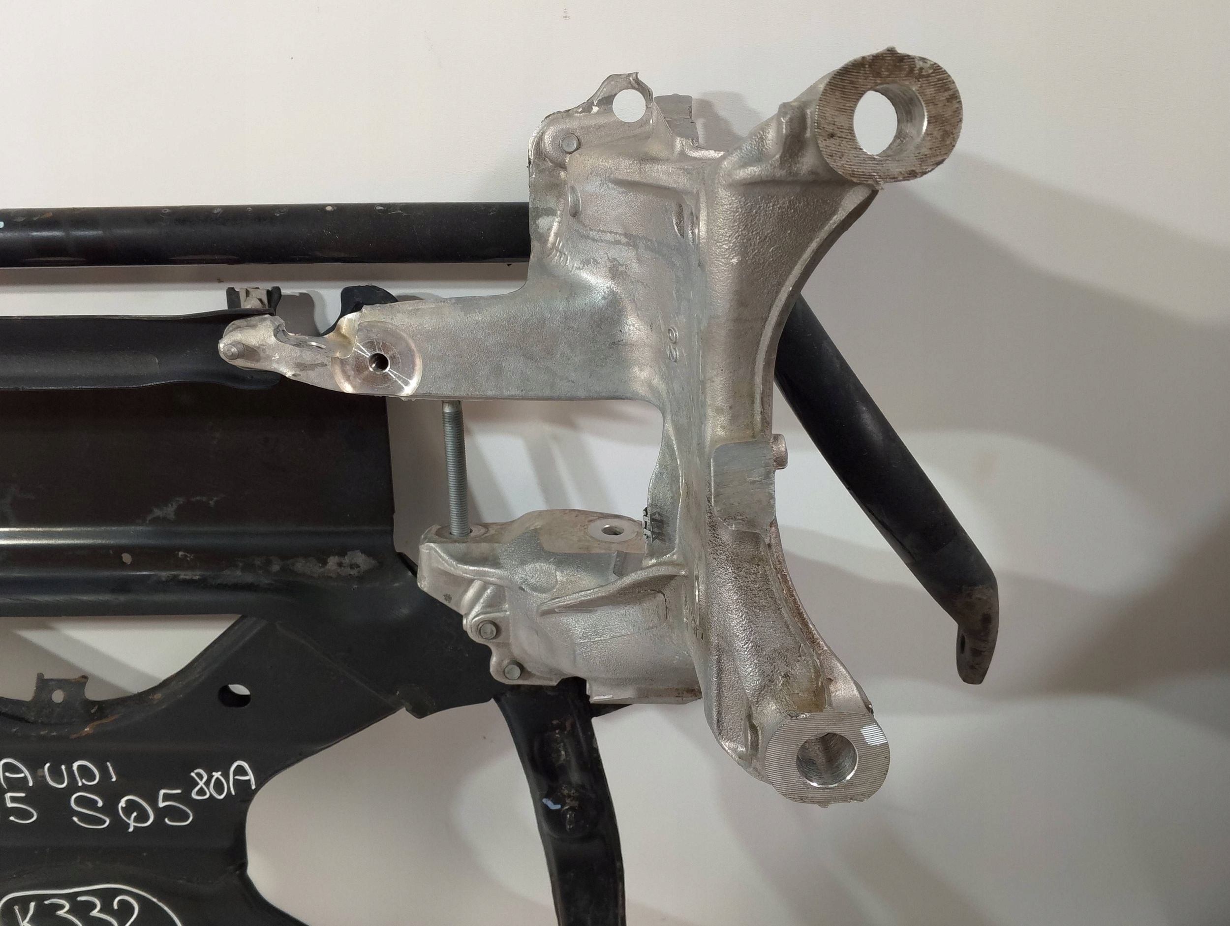 Audi Q5 SQ5 80A axle beam front 80B399347M (K332)