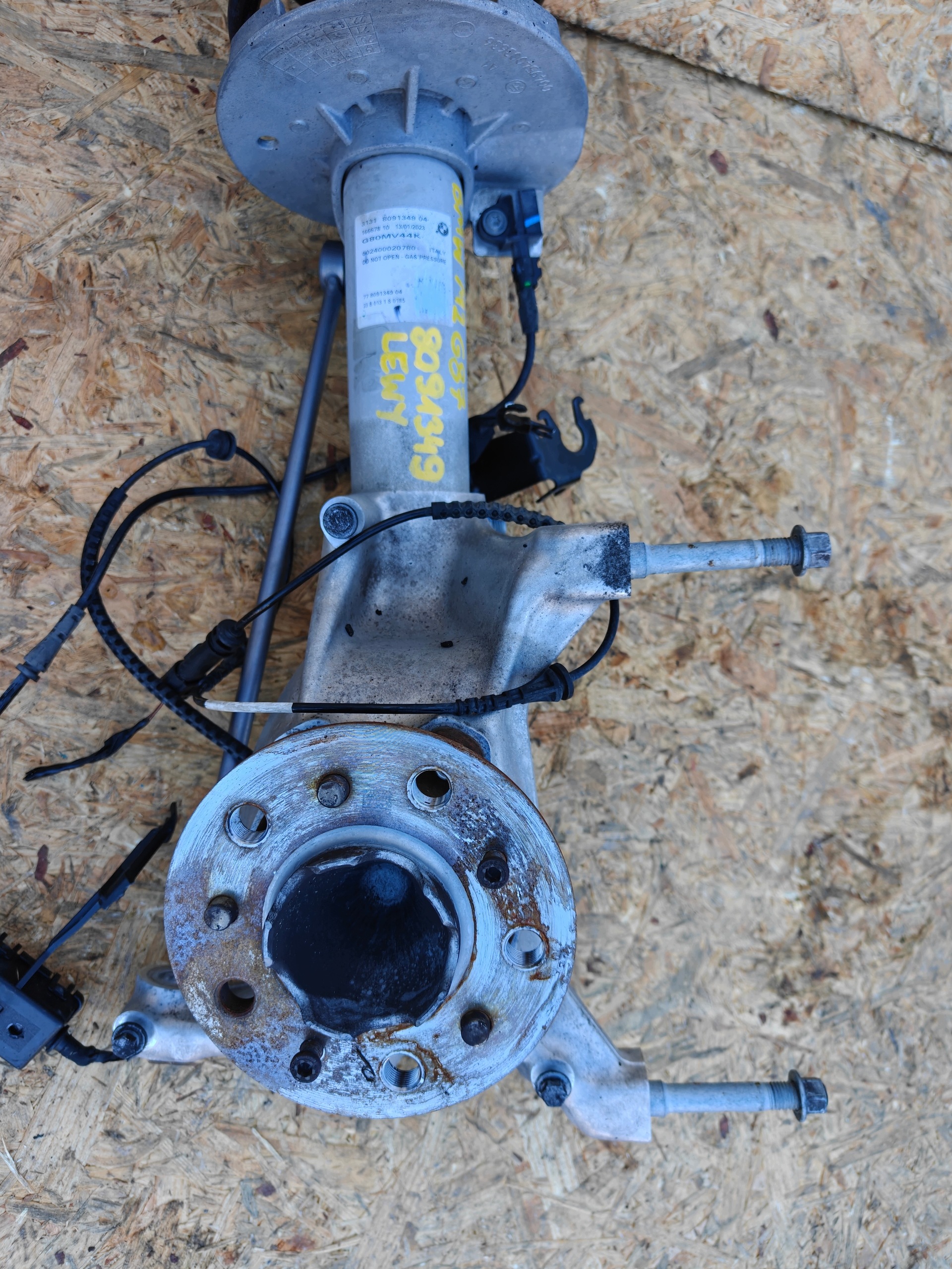 swing left shock absorber left BMW M2 G87 8091349 8095663