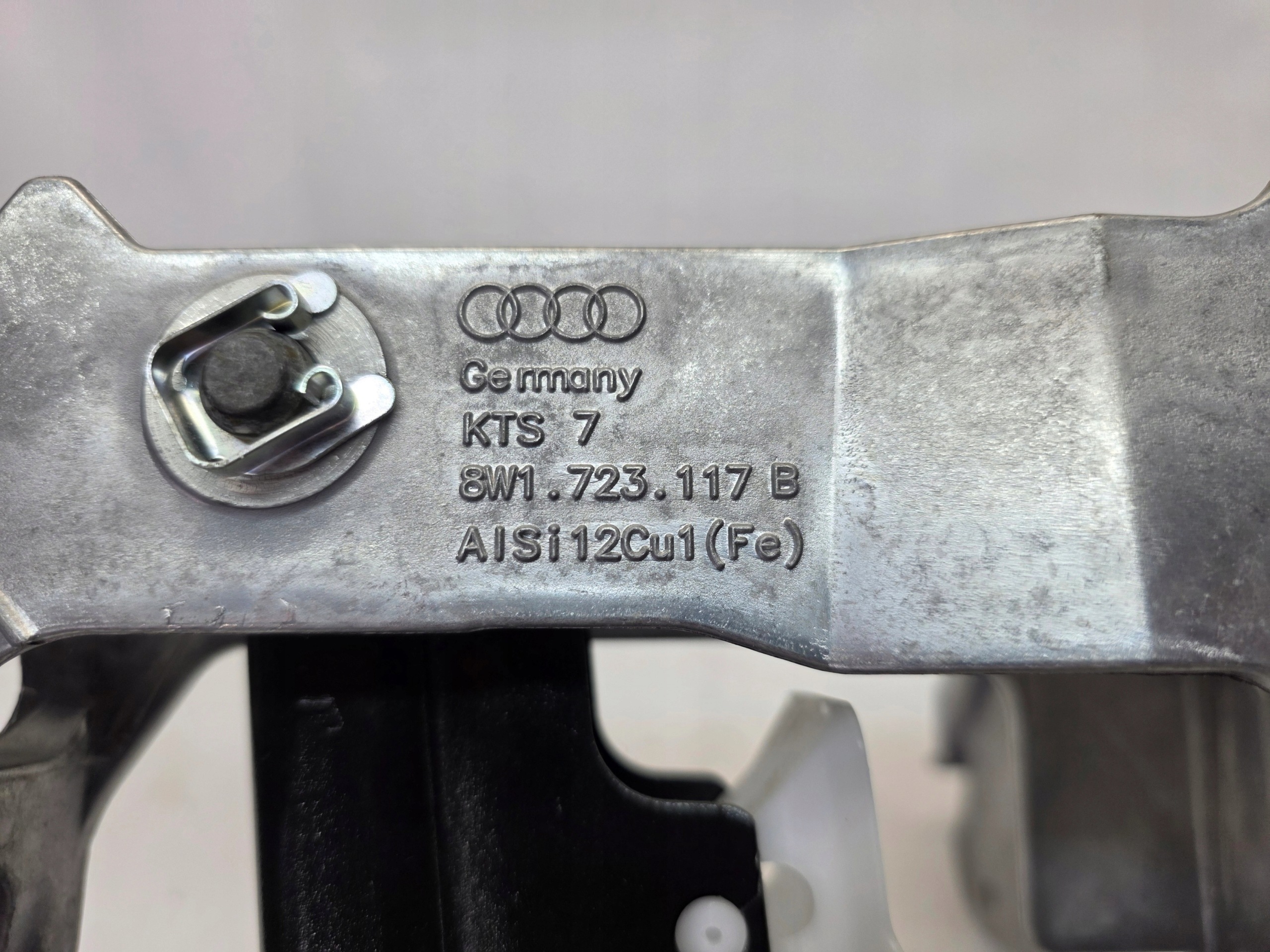 pedals support PEDALOW AUDI A4 B9 A5 8W 8W1723117B