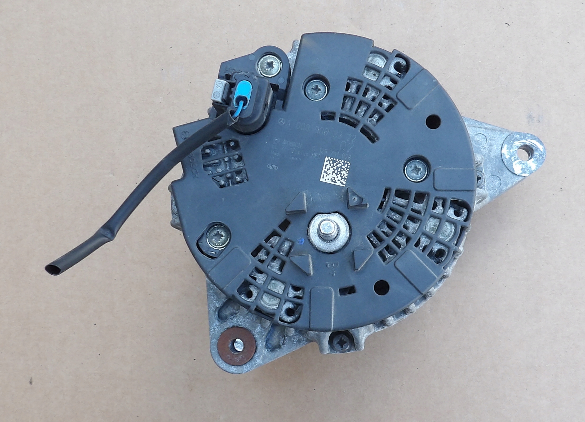 MERCEDES W246 B180 CDI ALTERNATOR Typ samochodu Samochody osobowe