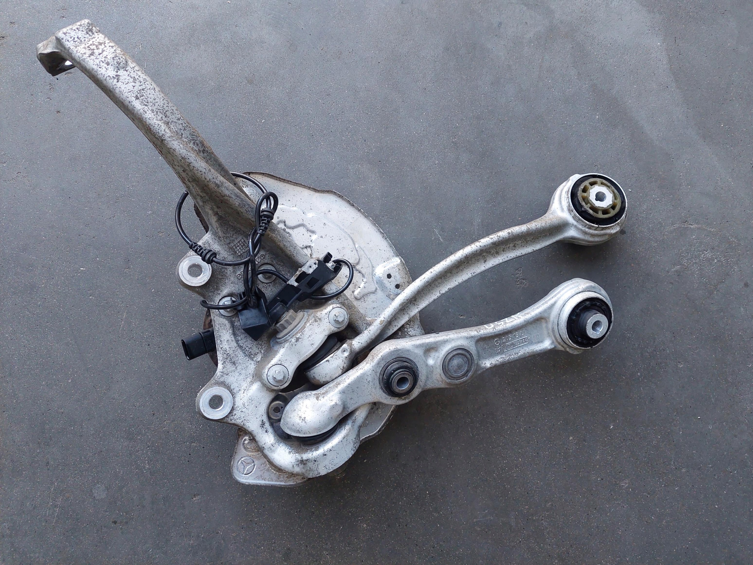 swing front front left arm MERCEDES C 350 W205 S205 2.0 CGI