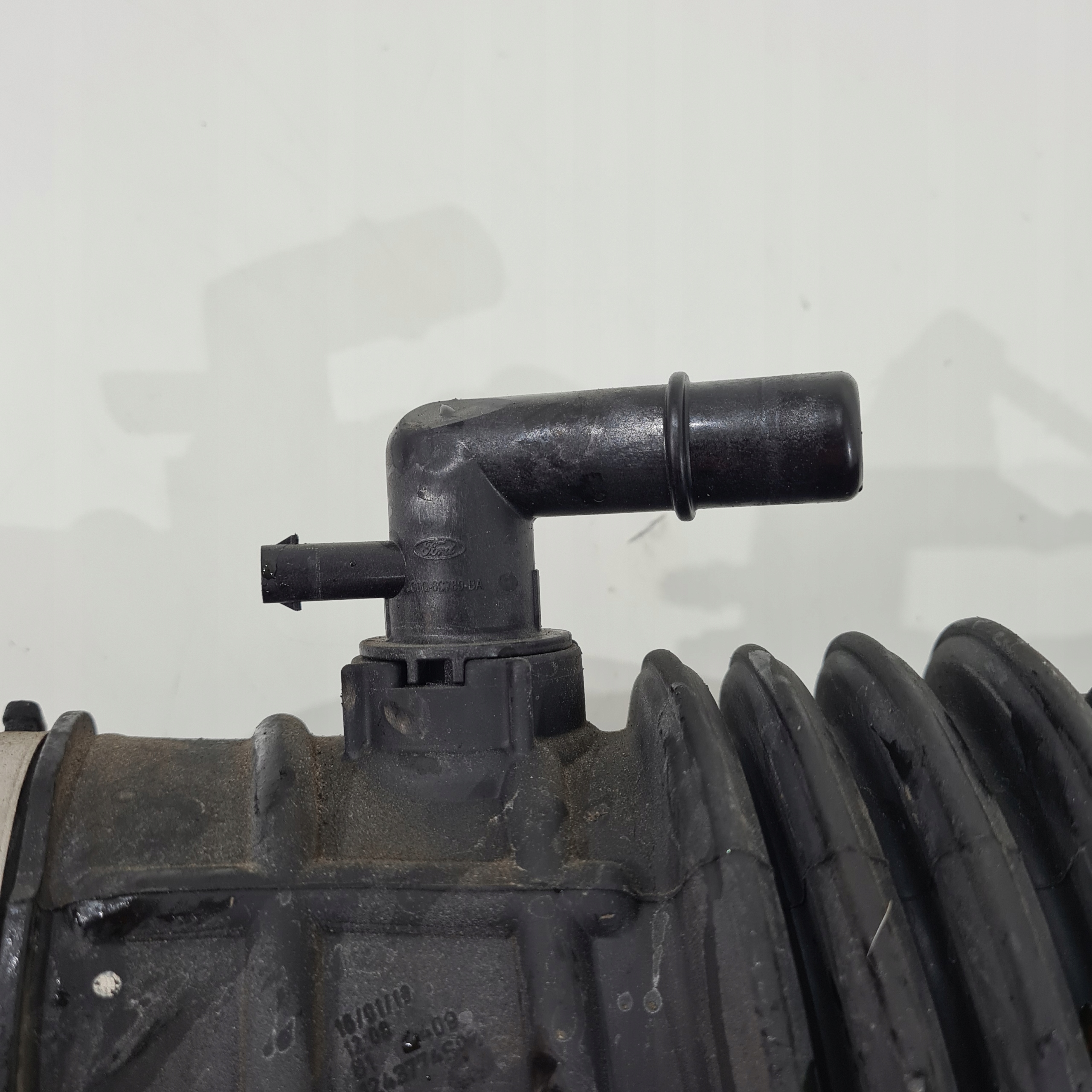 pipe air FORD 2.0 EcoBlue K2G3-9R504-EB