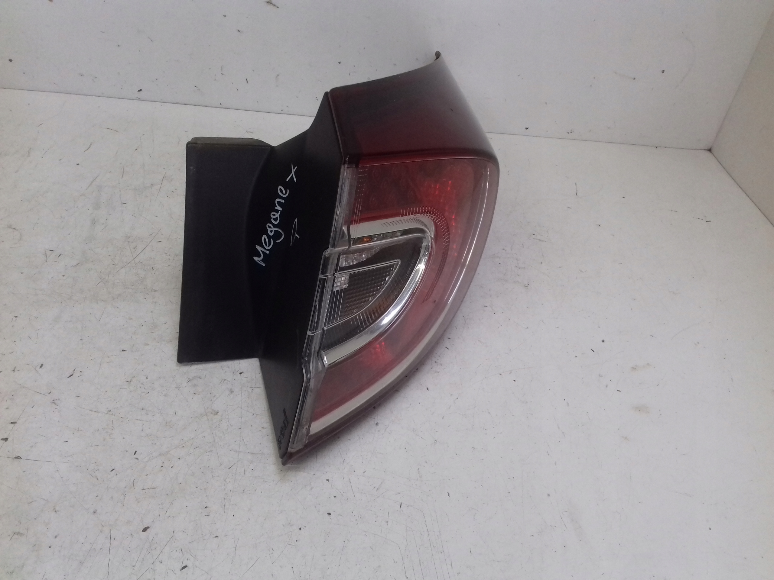 light right rear part 265500010R Renault Megane III