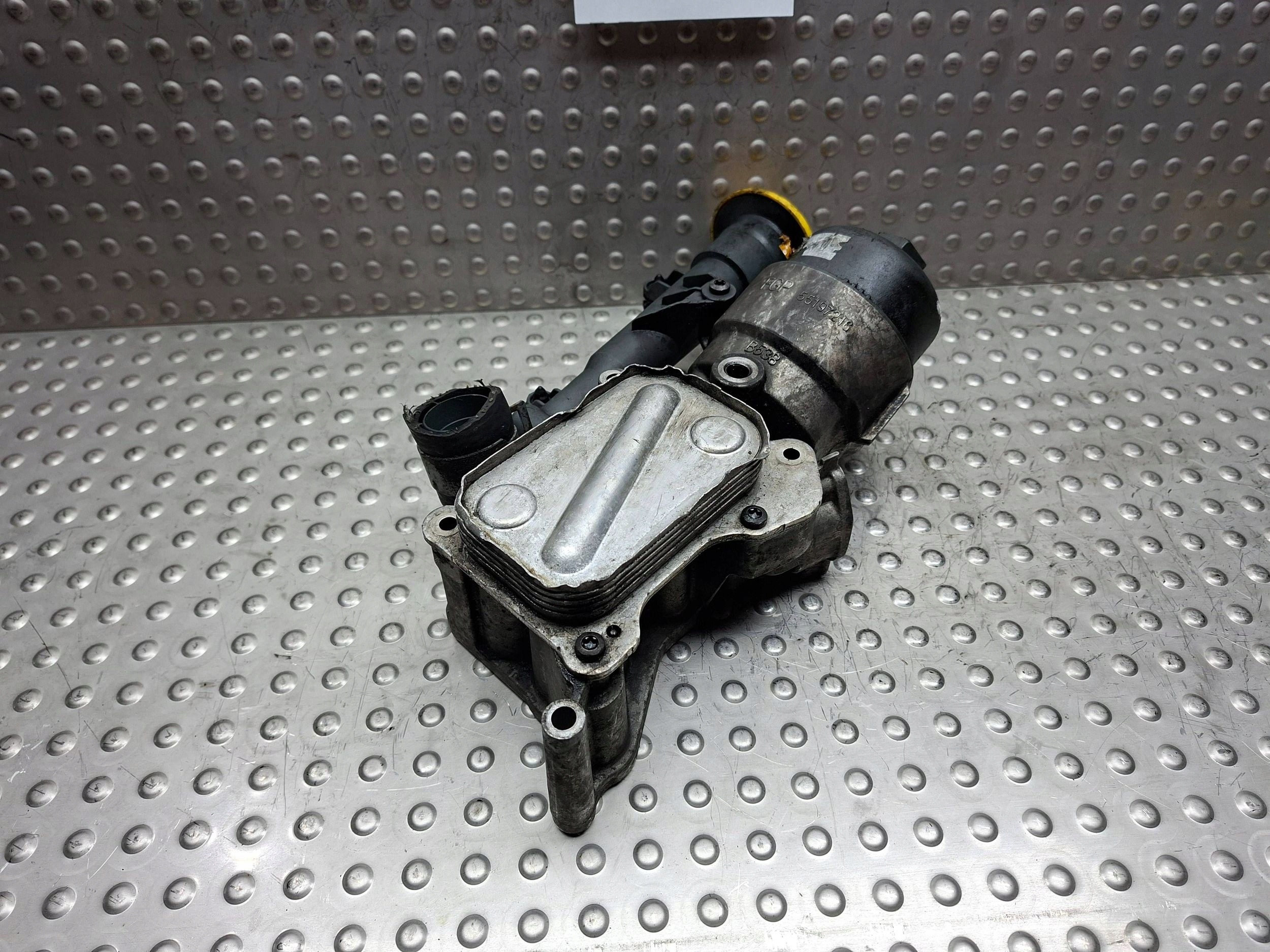 Ölfiltergehäuse ALFA ROMEO MITO 1.3 MJET 55197216