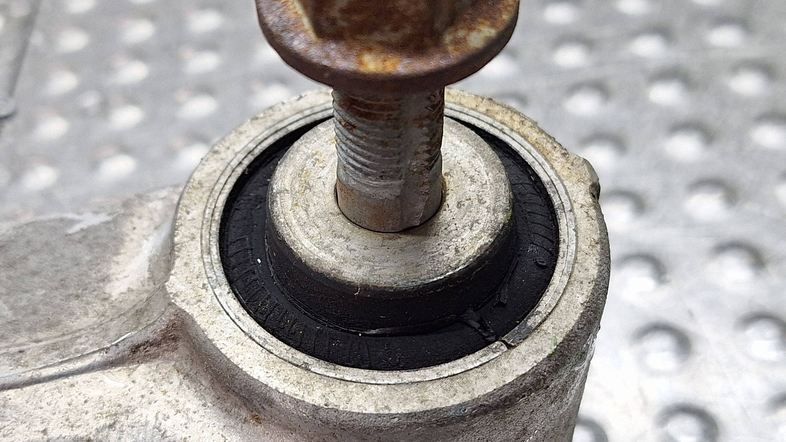 Querlenker rechts heck 6753110 BMW 7 E65 01-08 Original
