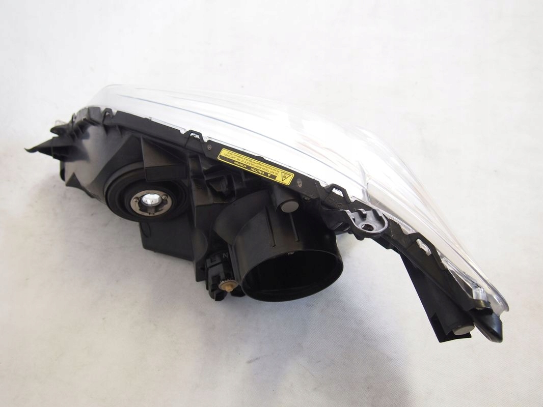 Toyota Sienna 3 III 10r Reflektor right light right 2010
