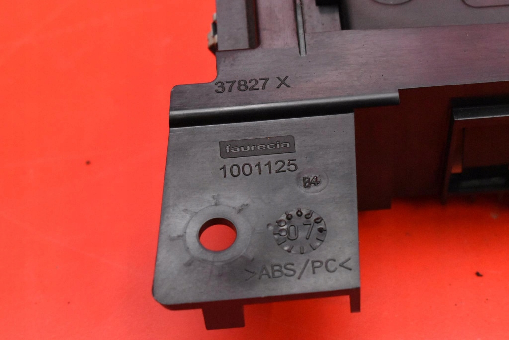 display 280340002R RENAULT LAGUNA III 07-11