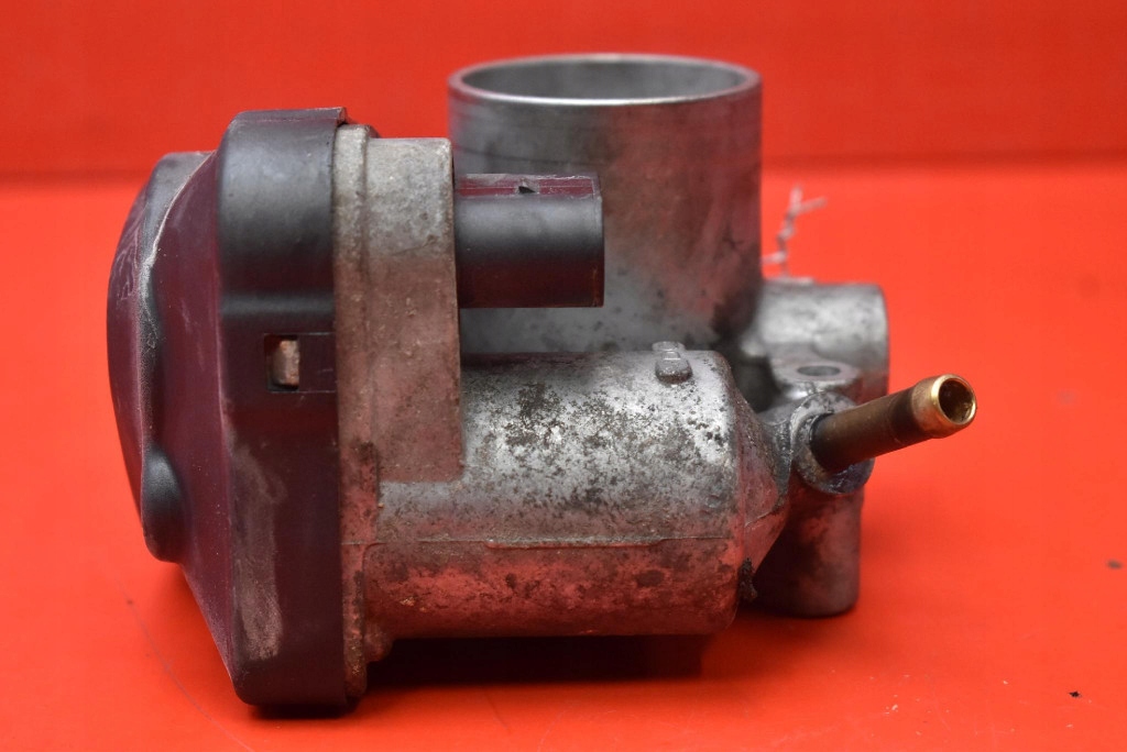 Valvola a farfalla 036133062 SEAT LEON 1 e 1.4 16V 75 KM 99-05