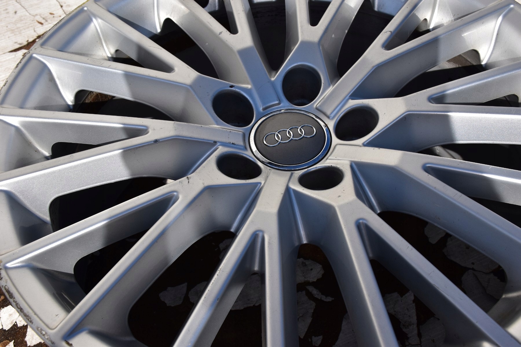 disk hliníkový AUDI TT 8,5" x 18 " 5x112 ET50 8S0601025D