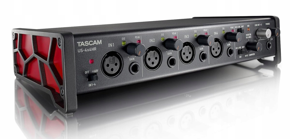 Tascam US-4x4HR Interfejs Usb audio/MIDI 24-bit/192 kHz (4×4)