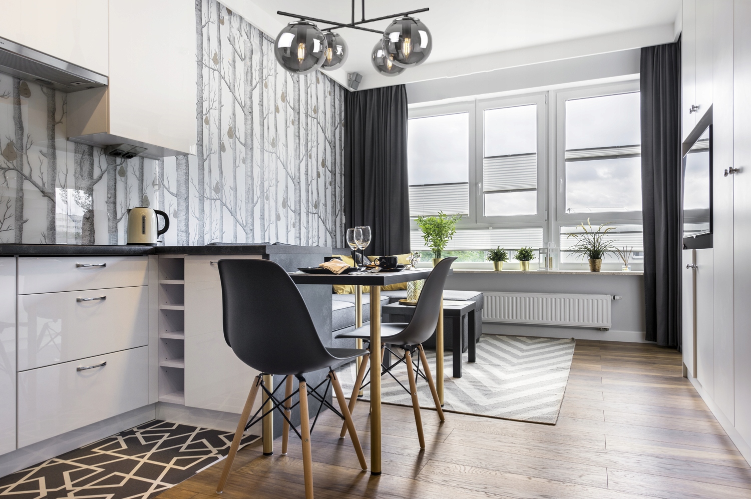 LAMPA SUFITOWA WISZĄCA ŻYRANDOL DO KUCHNI SALONU Marka Light Home