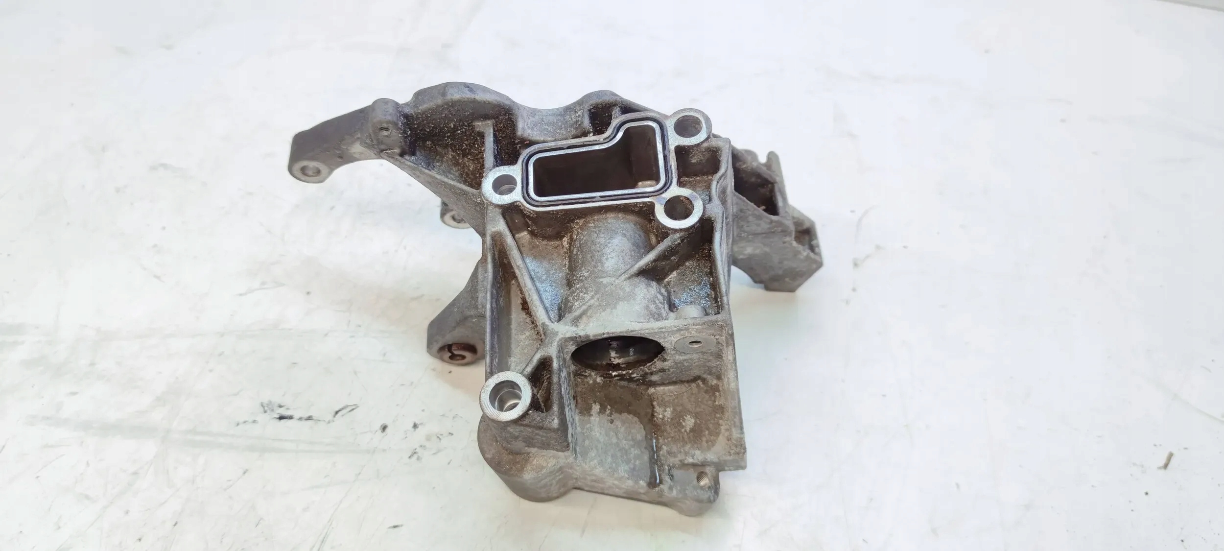 SUPPORT SUPPORT PLAQUE POMPY DIRECTION ASSISTÉE AUDI A6 C6 2.7 3.0 TDI 4F0145169AH