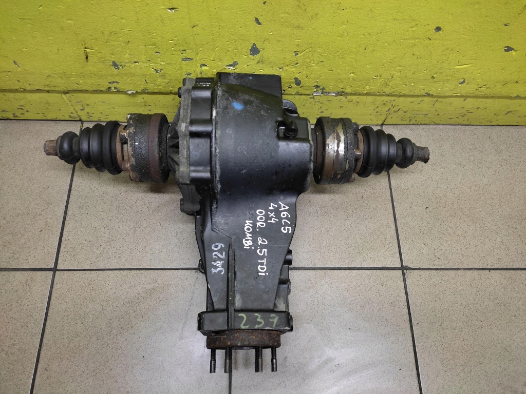 AUDI A6 C5 2.5 TDI KOMBI differenciál hátsó differenciál