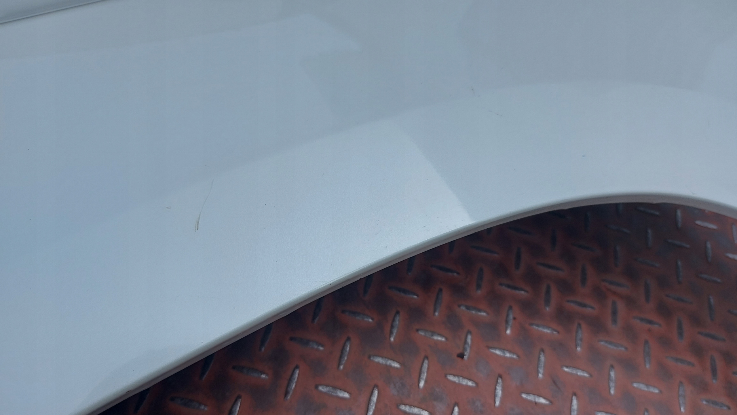 fender left front TOYOTA LAND CRUISER J150