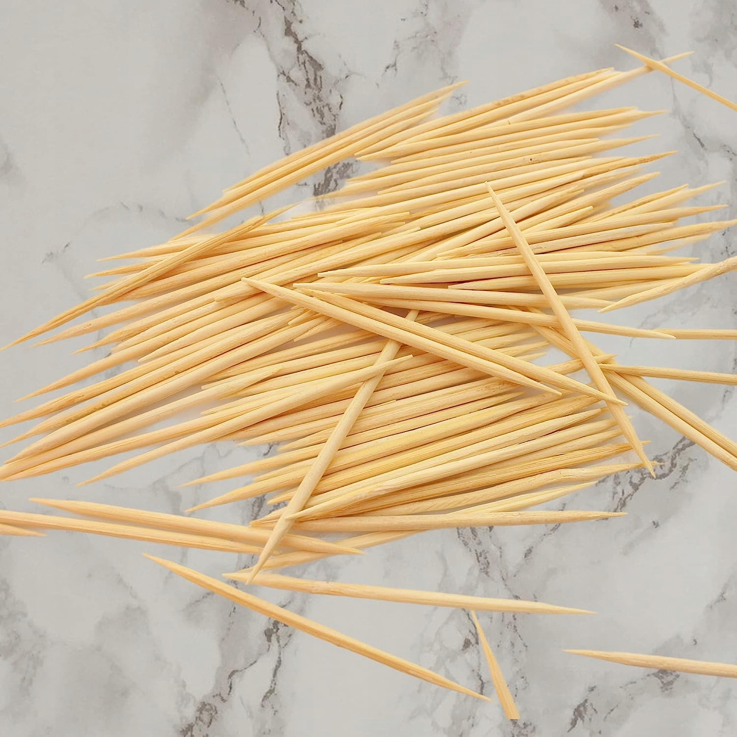 WYKAŁACZKI DREWNIANE W ETUI pojemniku KORECZKI PIKERY EKO 200szt Długość (cm) 6.5