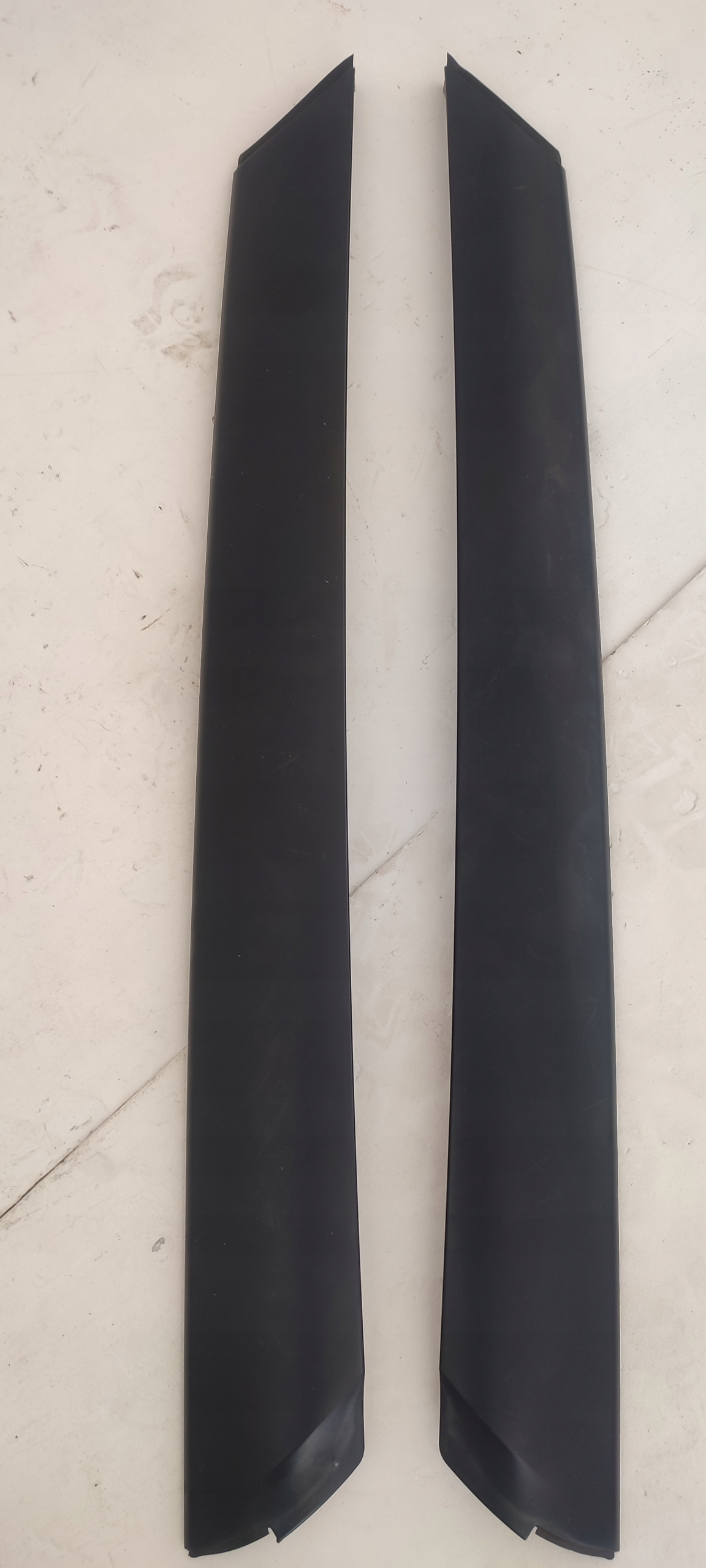 DCB500162 - Range ROVER VOGUE L322 крышка стойки передняя внешняя