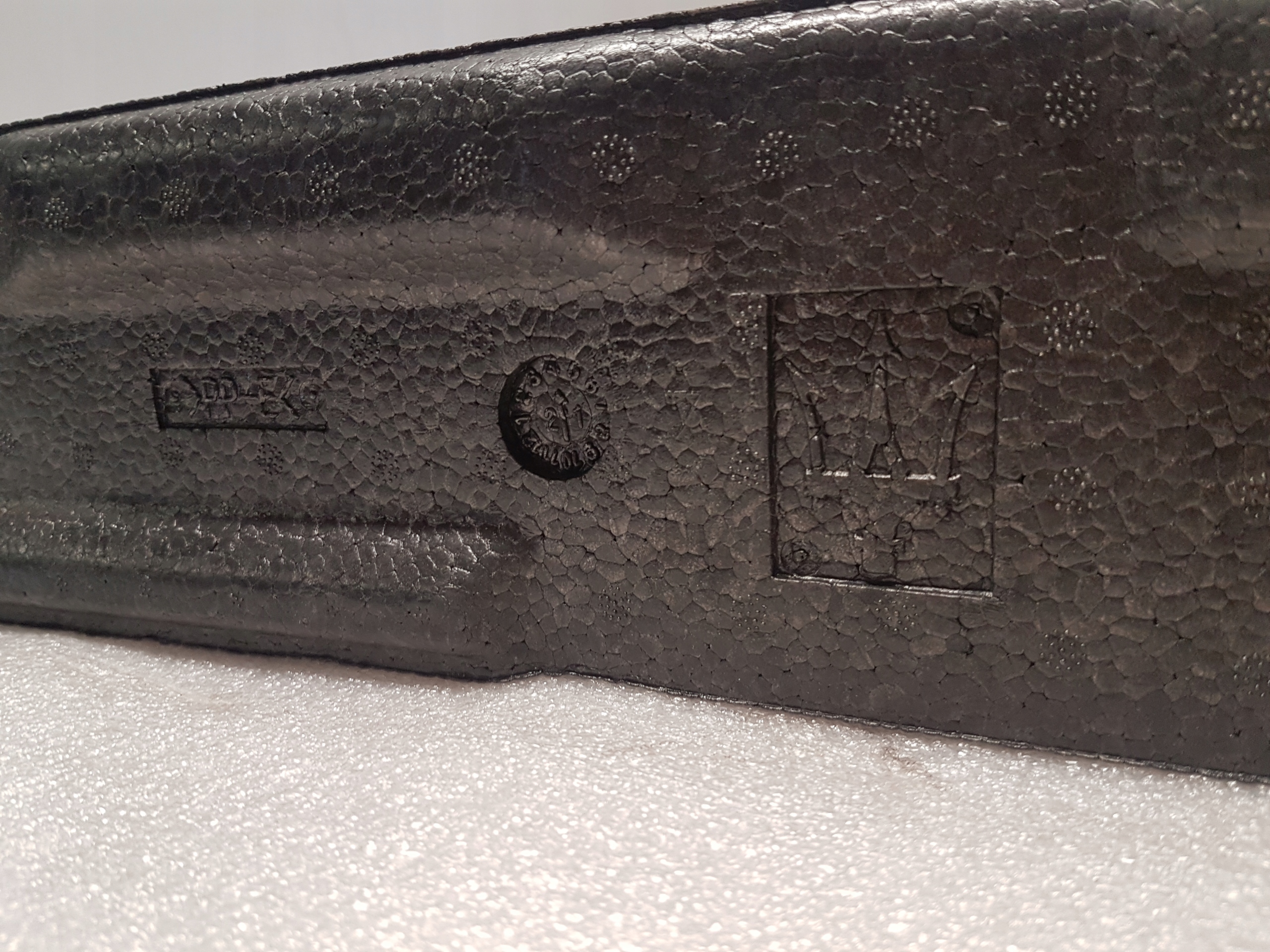 ABSORBER nárazníku předek MASERATI GHIBLI 670101005