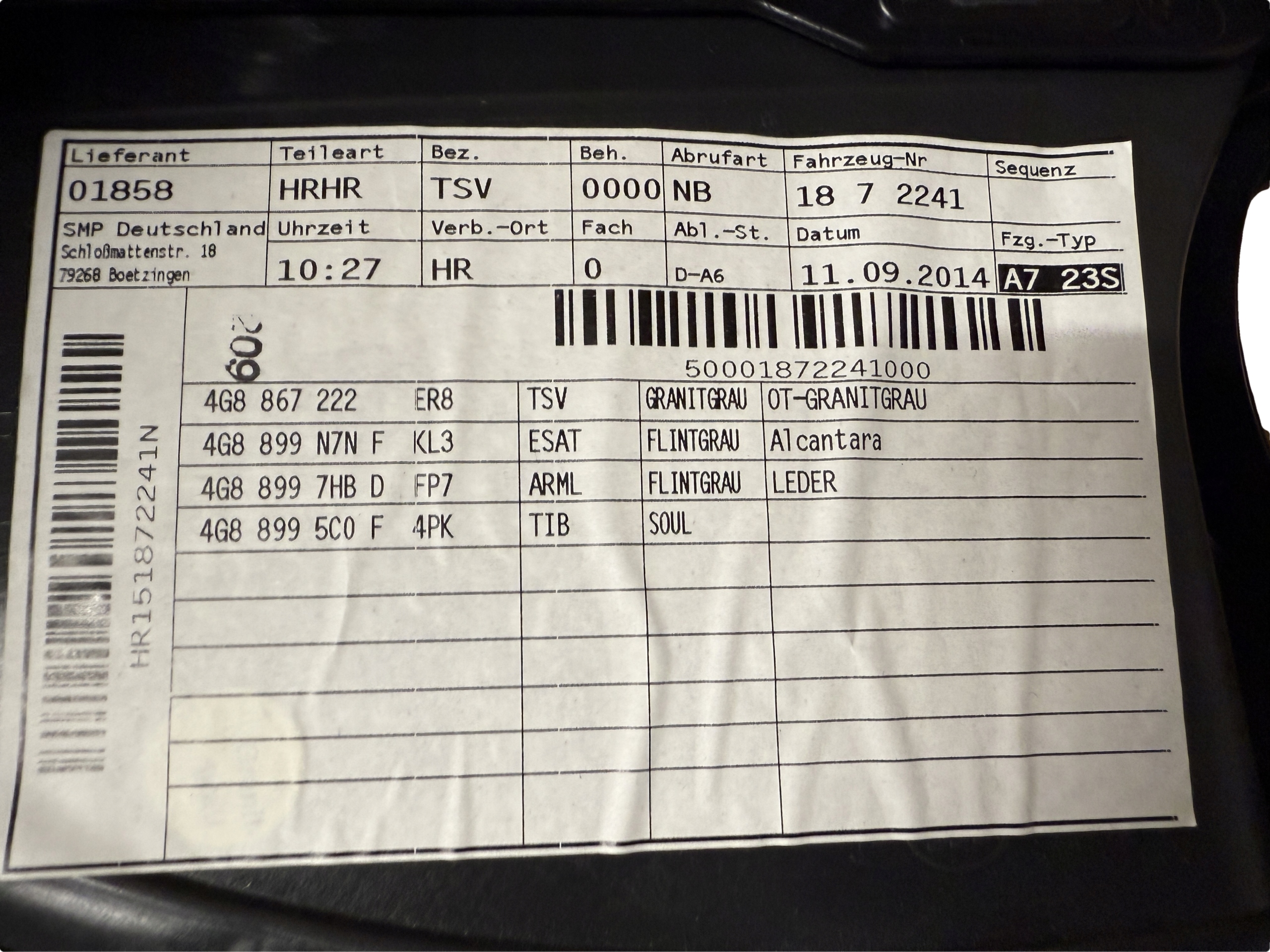 AUDI A7 4G side door right rear part leather