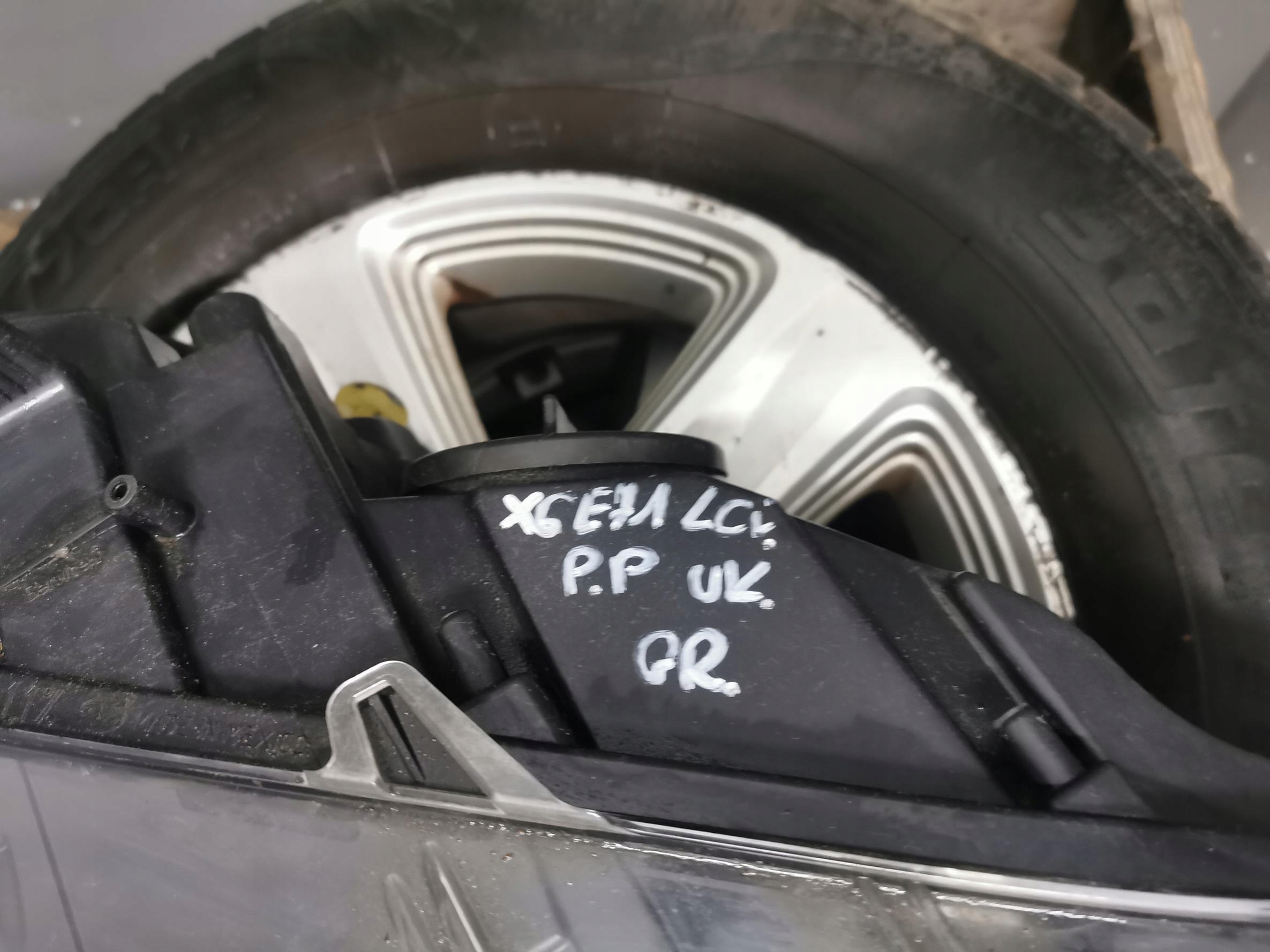 light right front XENON BMW X6 E71 LCI UK 7271360