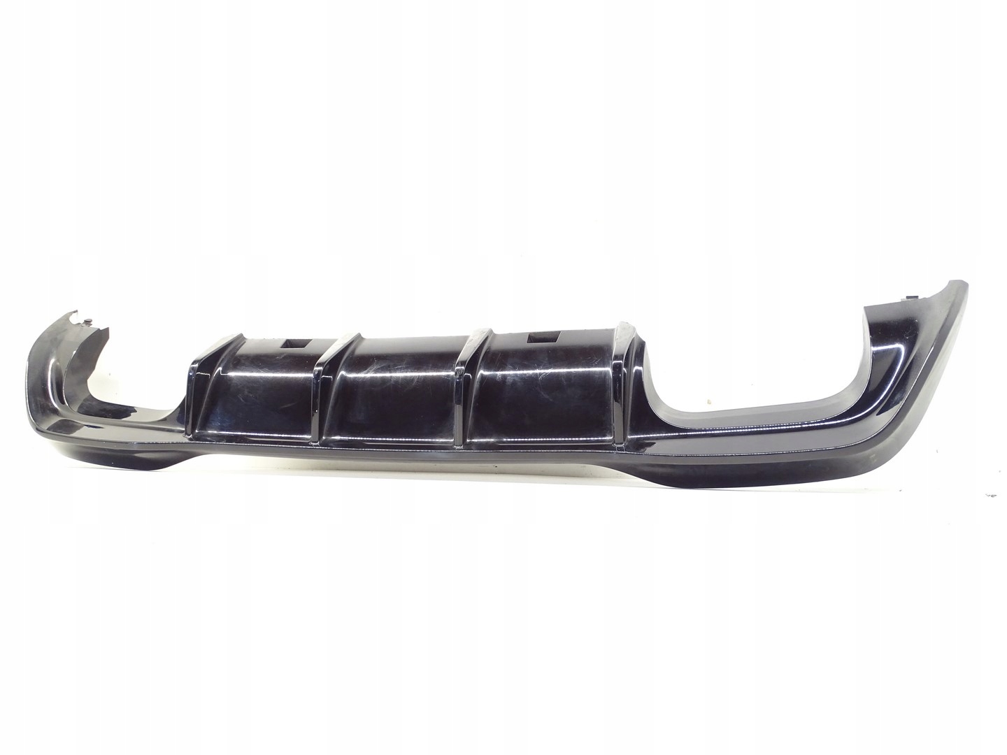 diffuser accessories of a bumper rear part VW GOLF VIII 8 5h6807568k