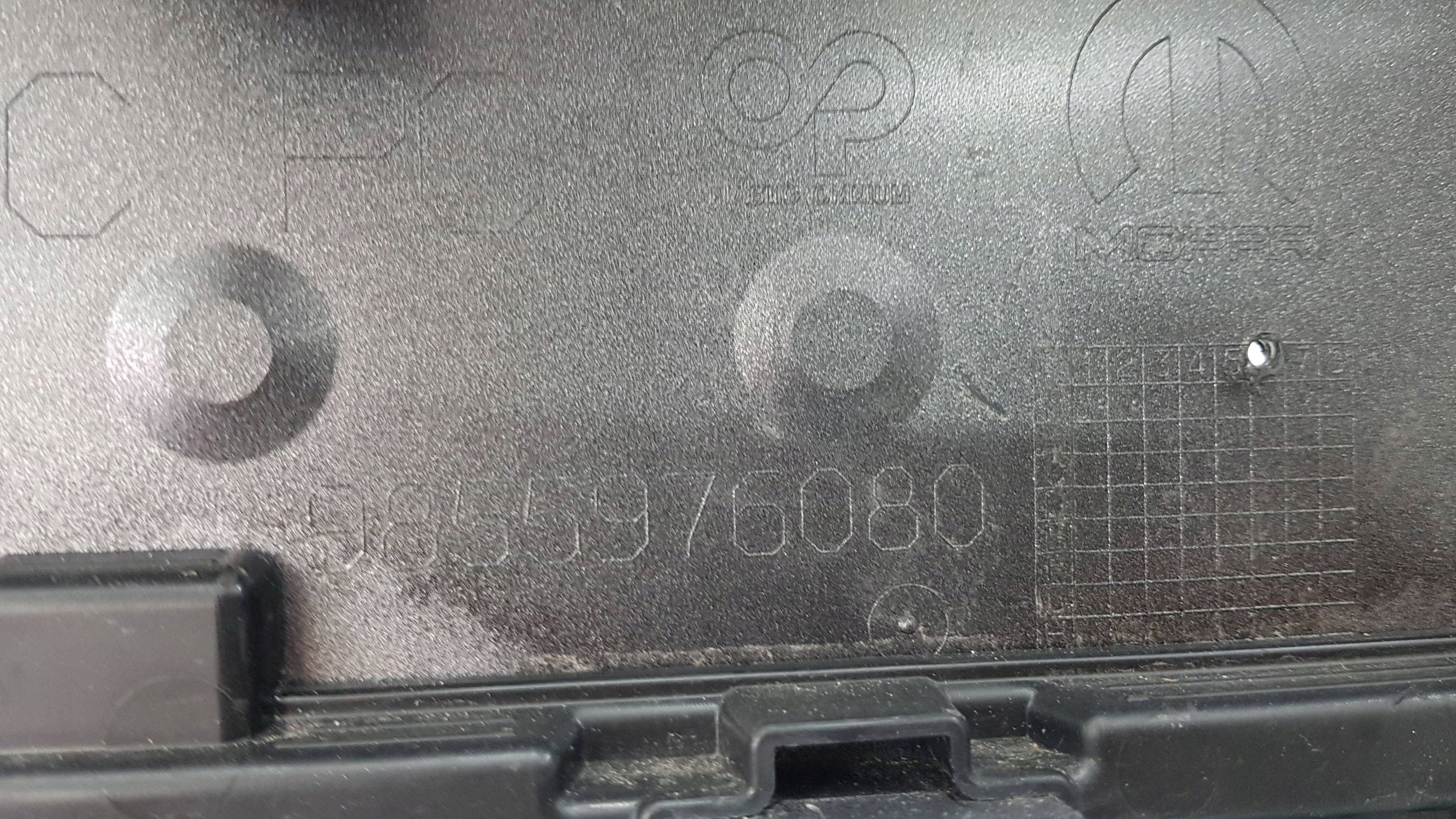 nárazník přední předek Citroen Berlingo 9655976080