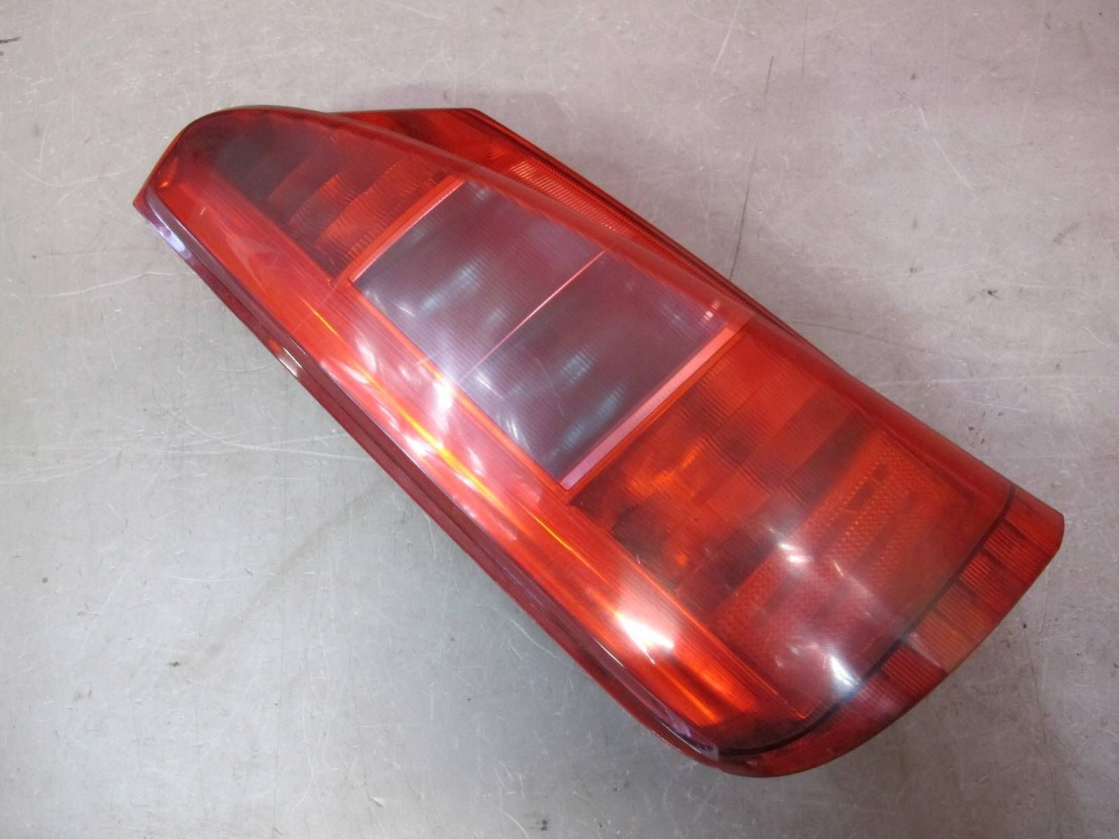 LANCIA MUSA 04-07 light left rear part rear 46829509 EUROPA