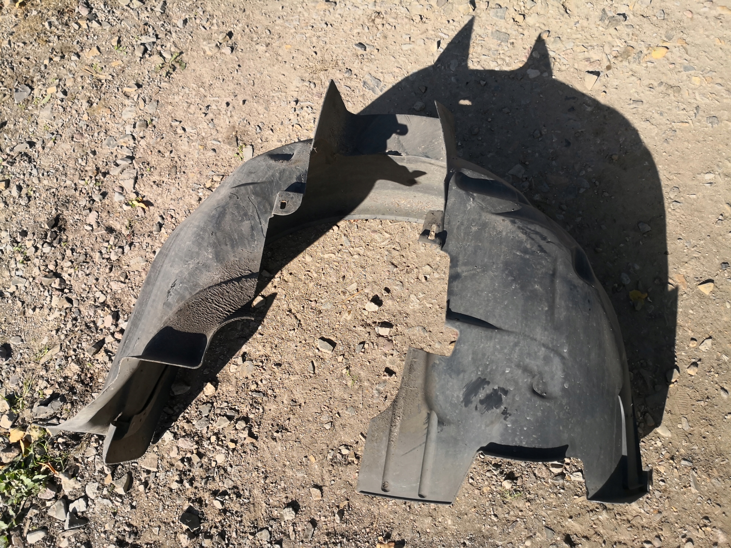 mudguard left front VOLVO S80 30796324