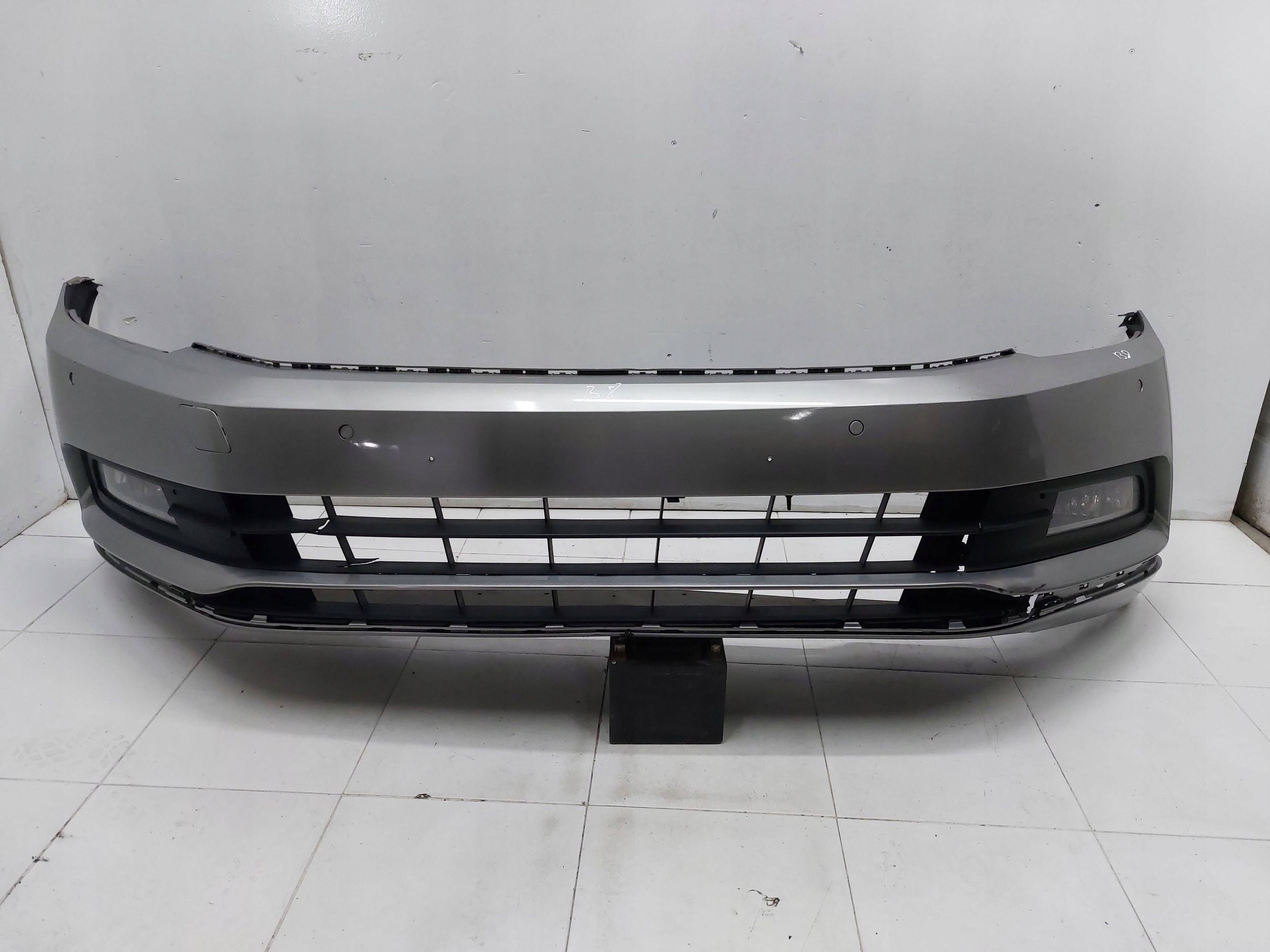 VW PASSAT B8 3G0 15r> bumper front LB7W 4PDC fog lights