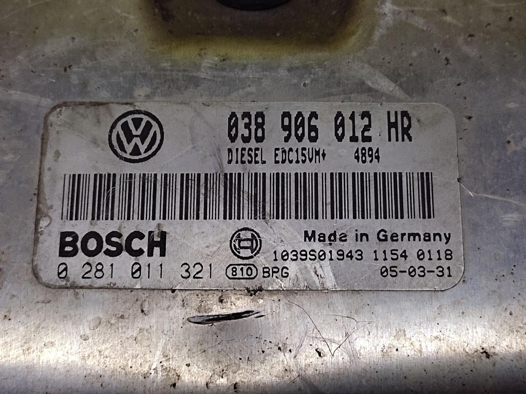 SKODA FABIA unité de commande électronique uce moteur 0281011321