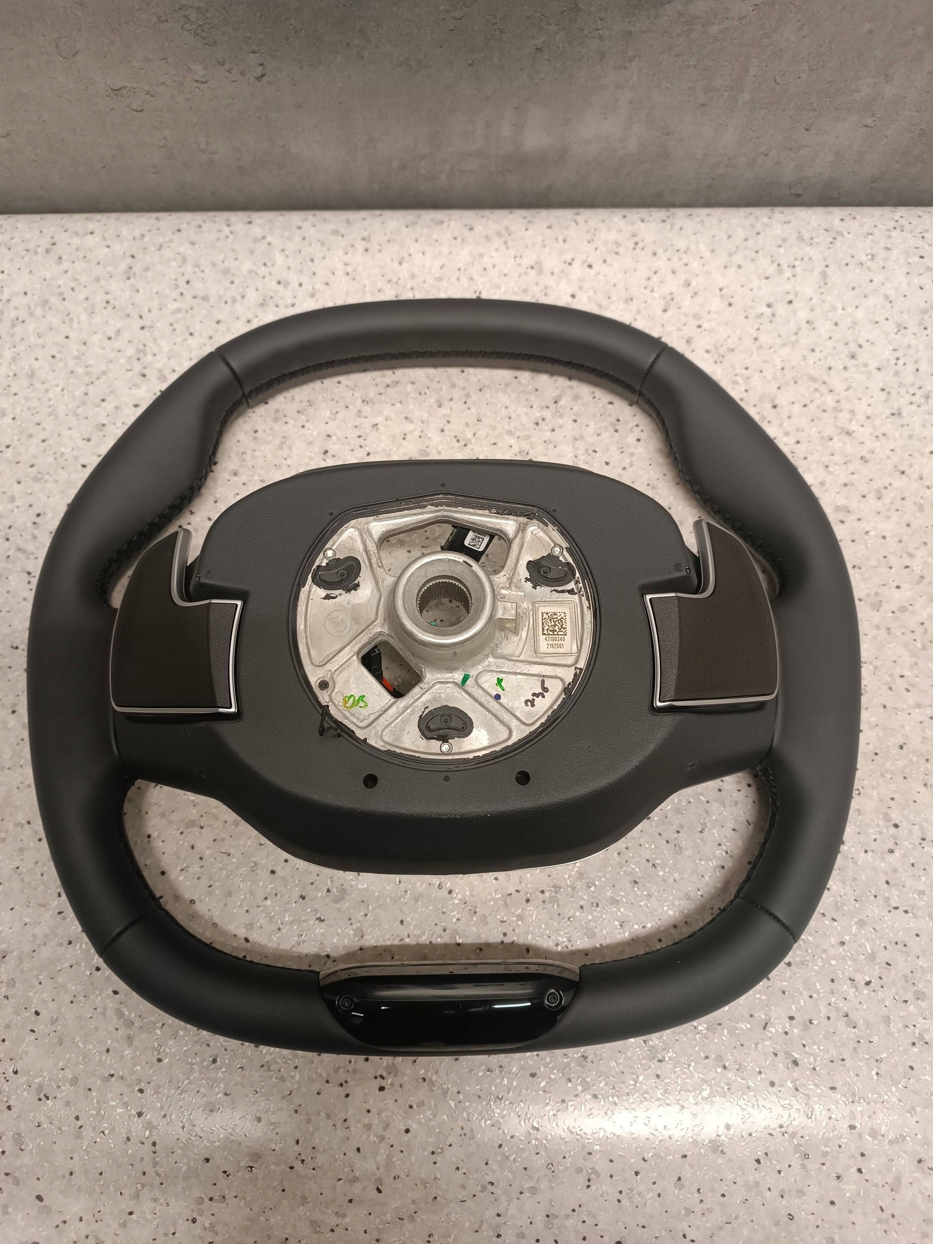 руль новый BMW 4 G22