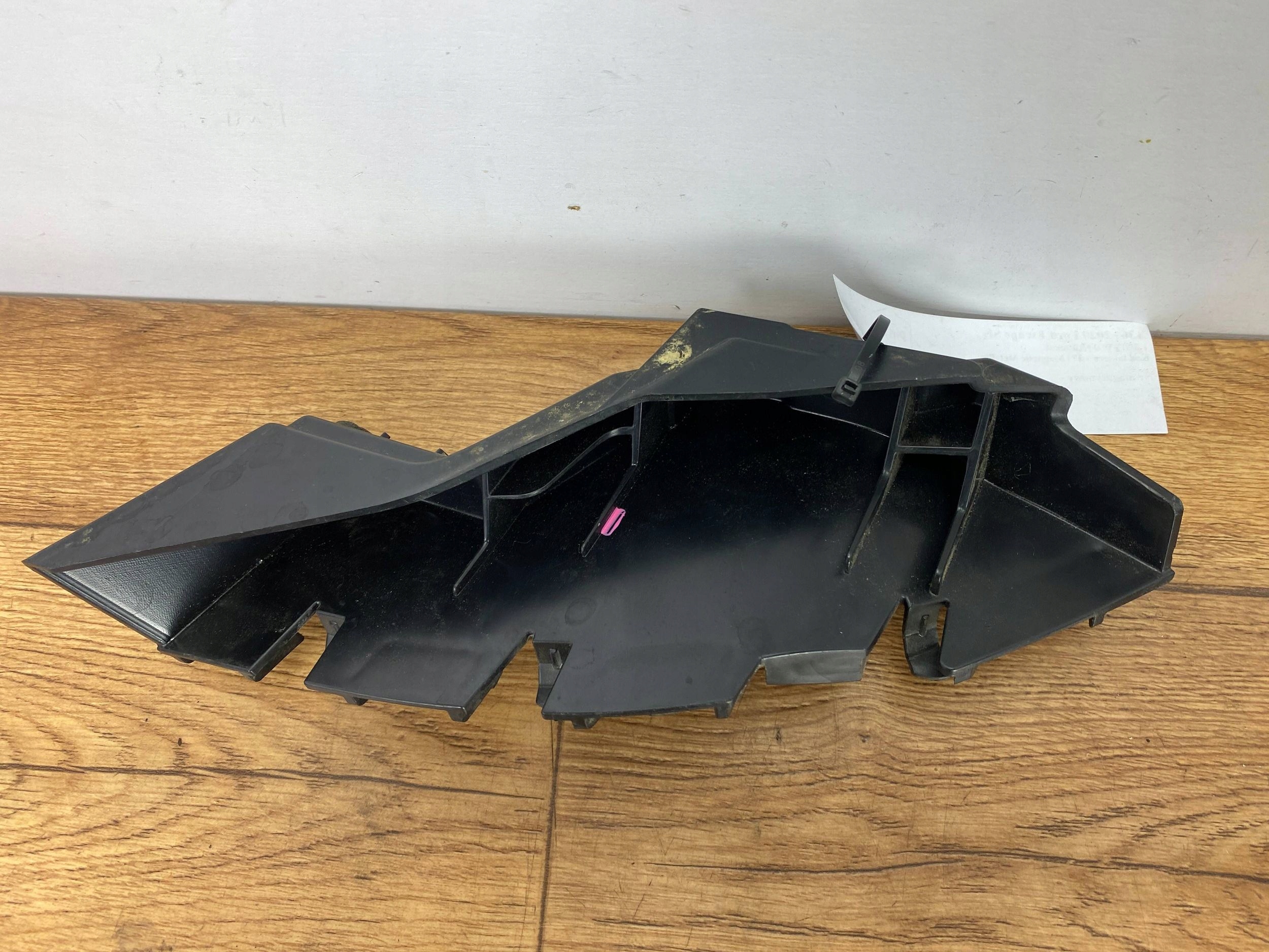 Support montage pare-chocs Arrière Ford Escape IV 2020