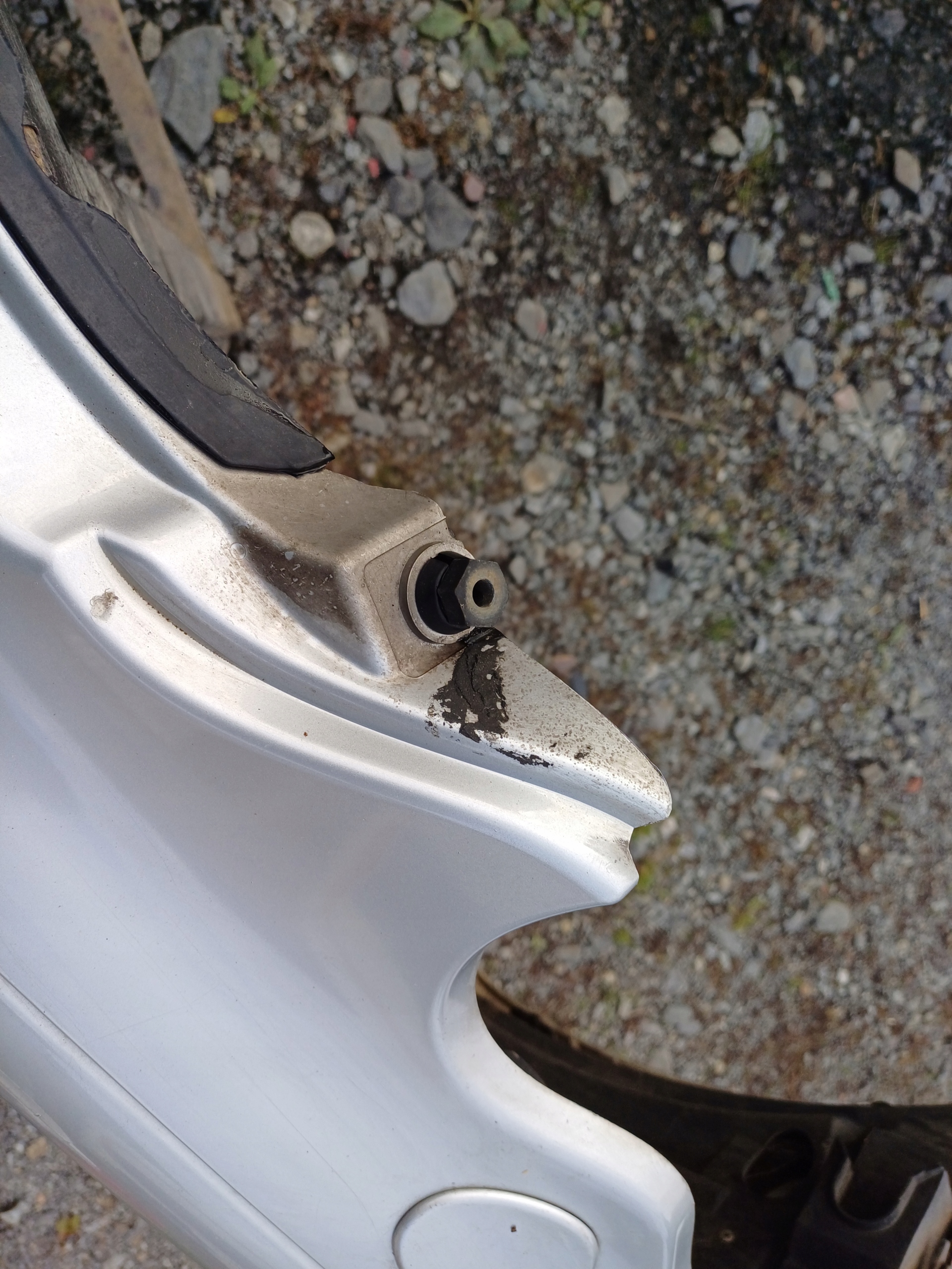 MERCEDES W203 bumper front 744 PDC