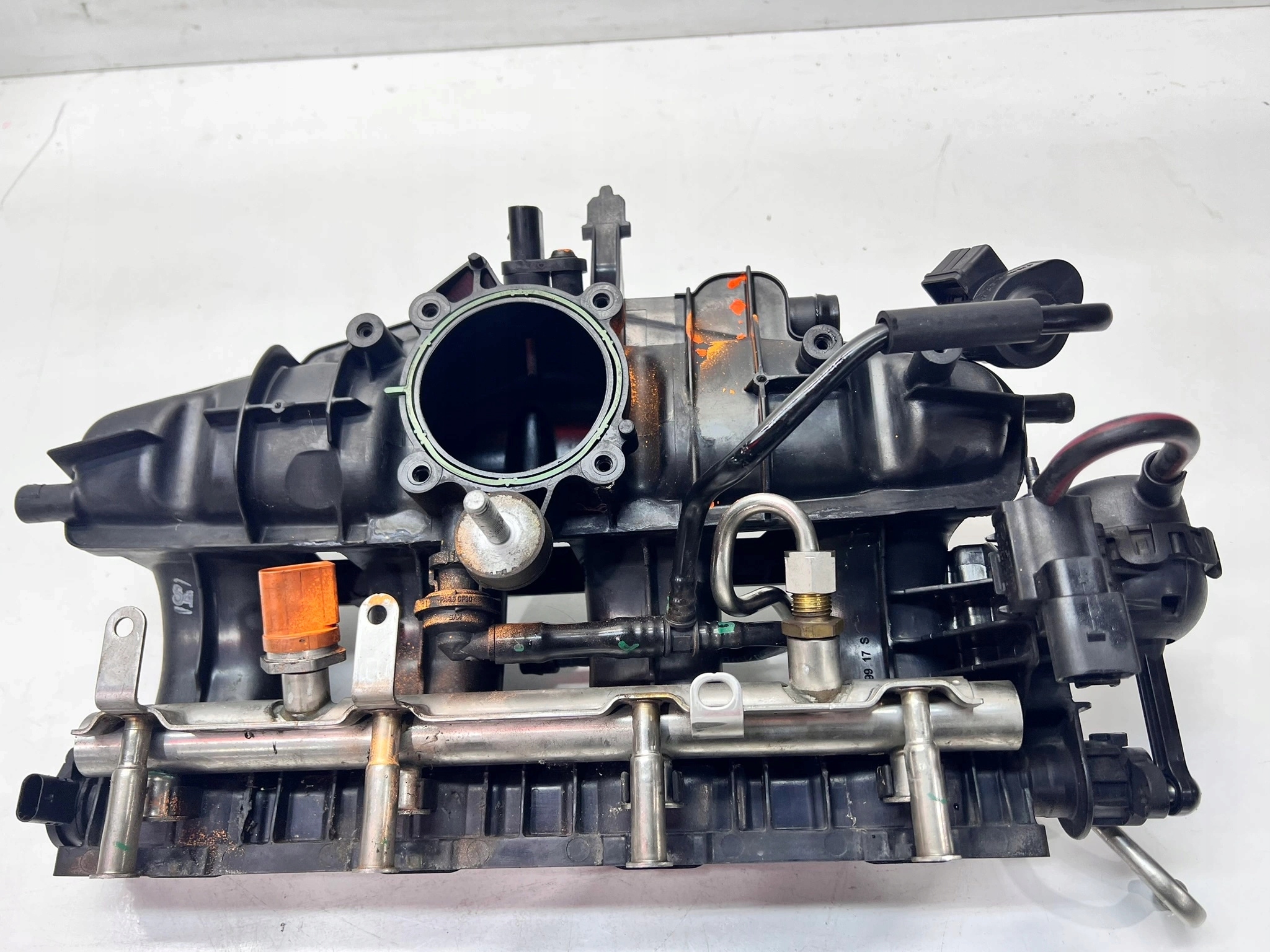 intake manifold AUDI A3 8P 1.8 2.0 TFSI 06J133185DF