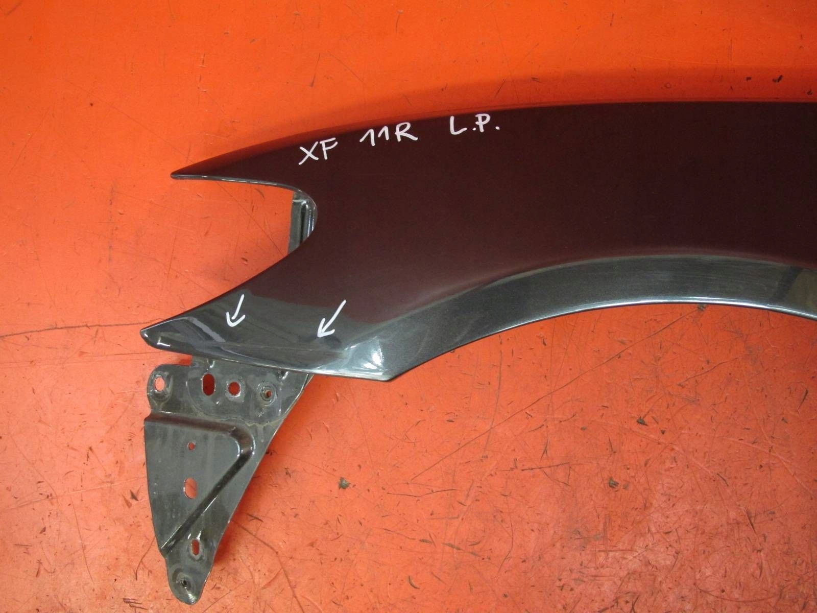 JAGUAR XF XFR X250 R 07-11 fender left front front LNL