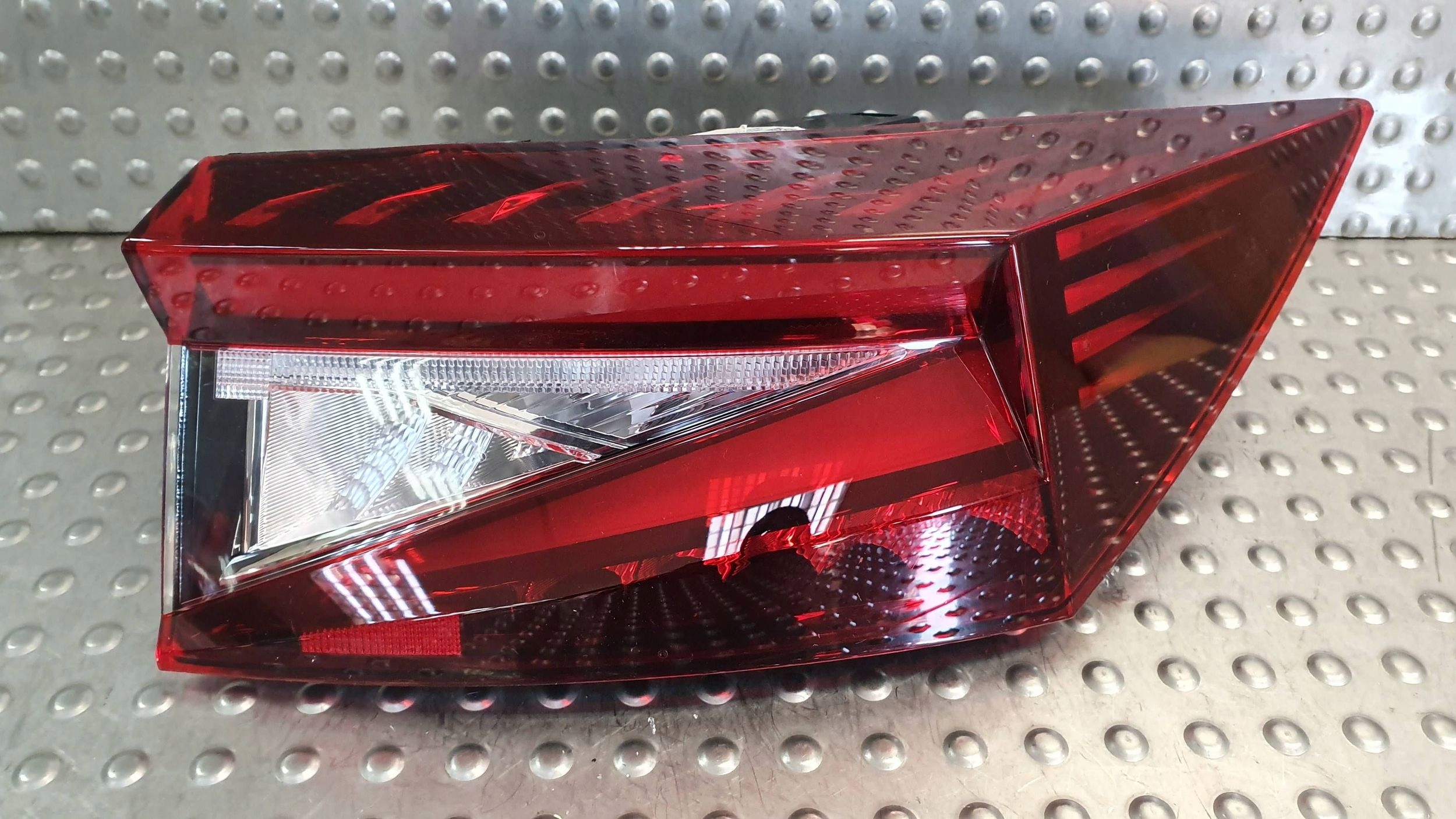 light rear part right SKODA ENYAQ 20- 5LA945208A