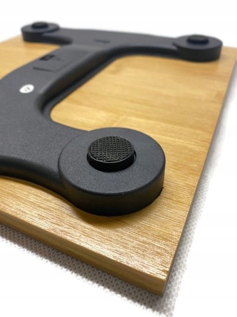 WAGA ŁAZIENKOWA LED NATURALNY BAMBUS 180KG Materiał platformy drewno