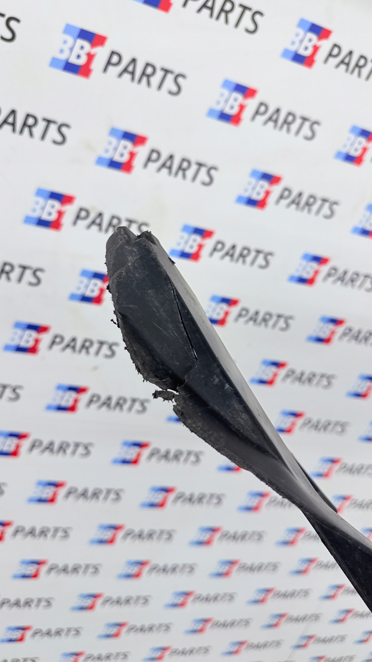 BMW E92 E93 mudguard left front left side m-packet LCI LIFT 8047459