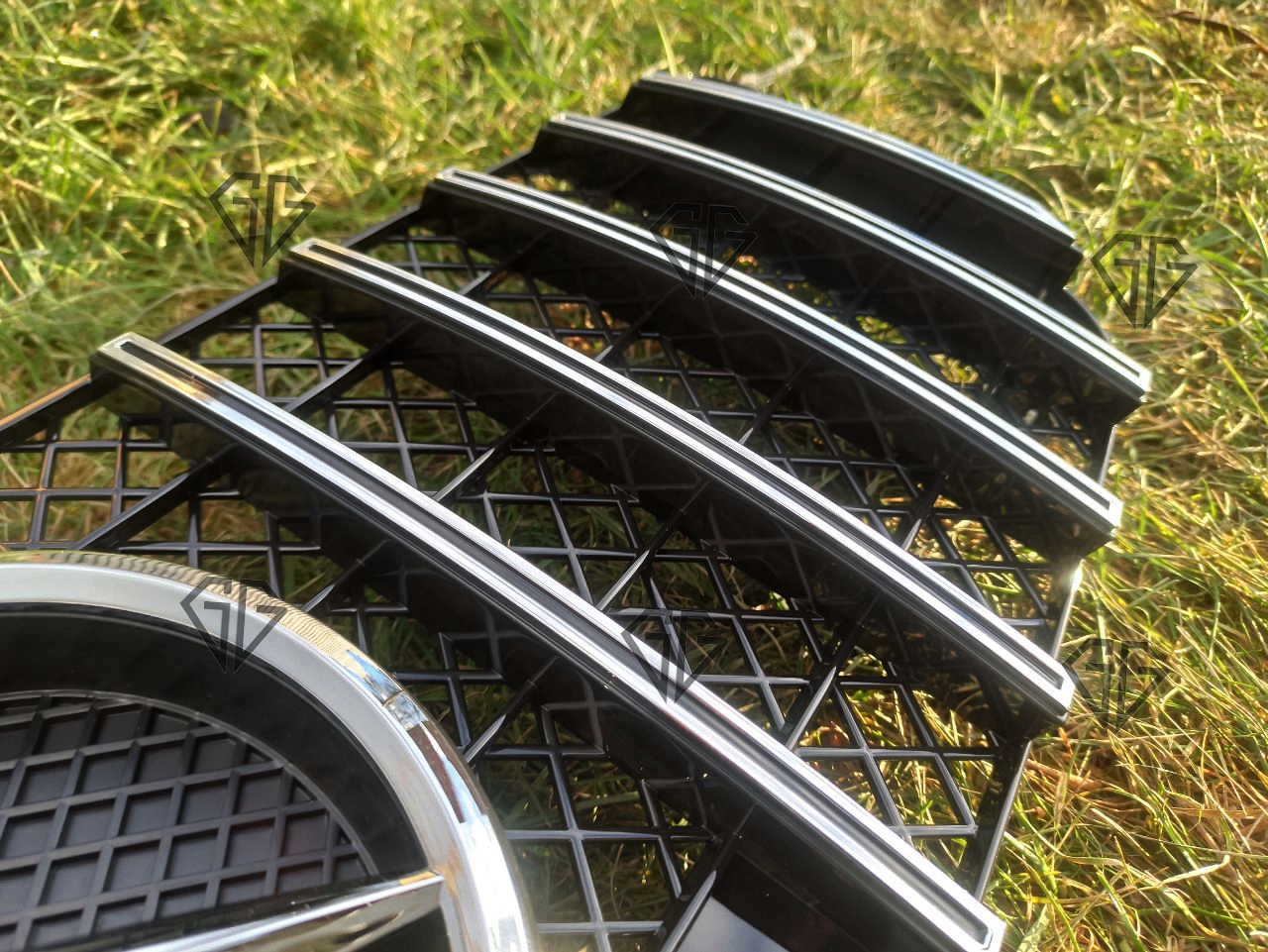 ATRAPA GRILL Mercedes ML W164 05-08 Chrom GT Producent części Inny