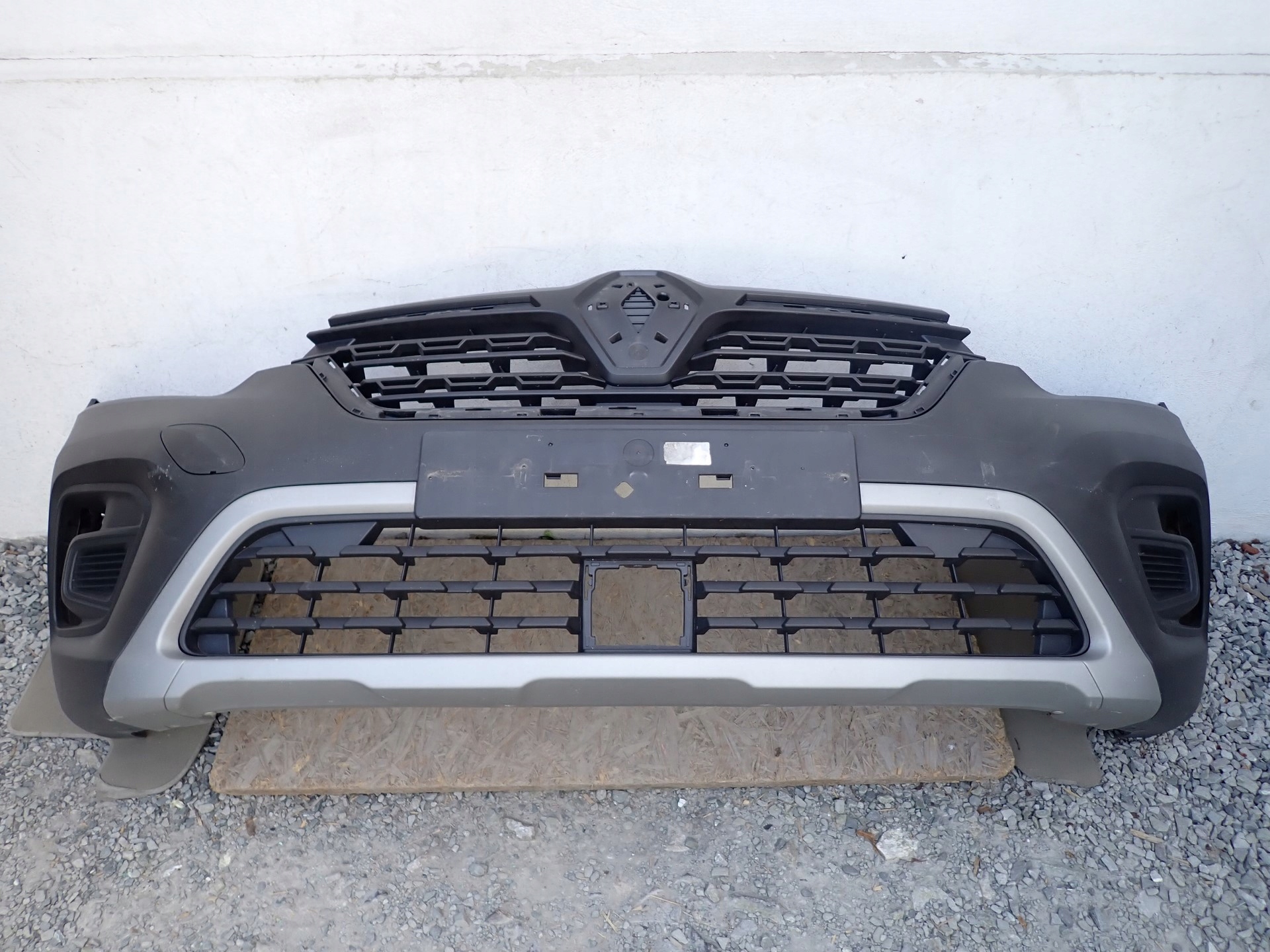bumper front front RENAULT EXPRESS VAN KANGOO III 2021- 620225984R