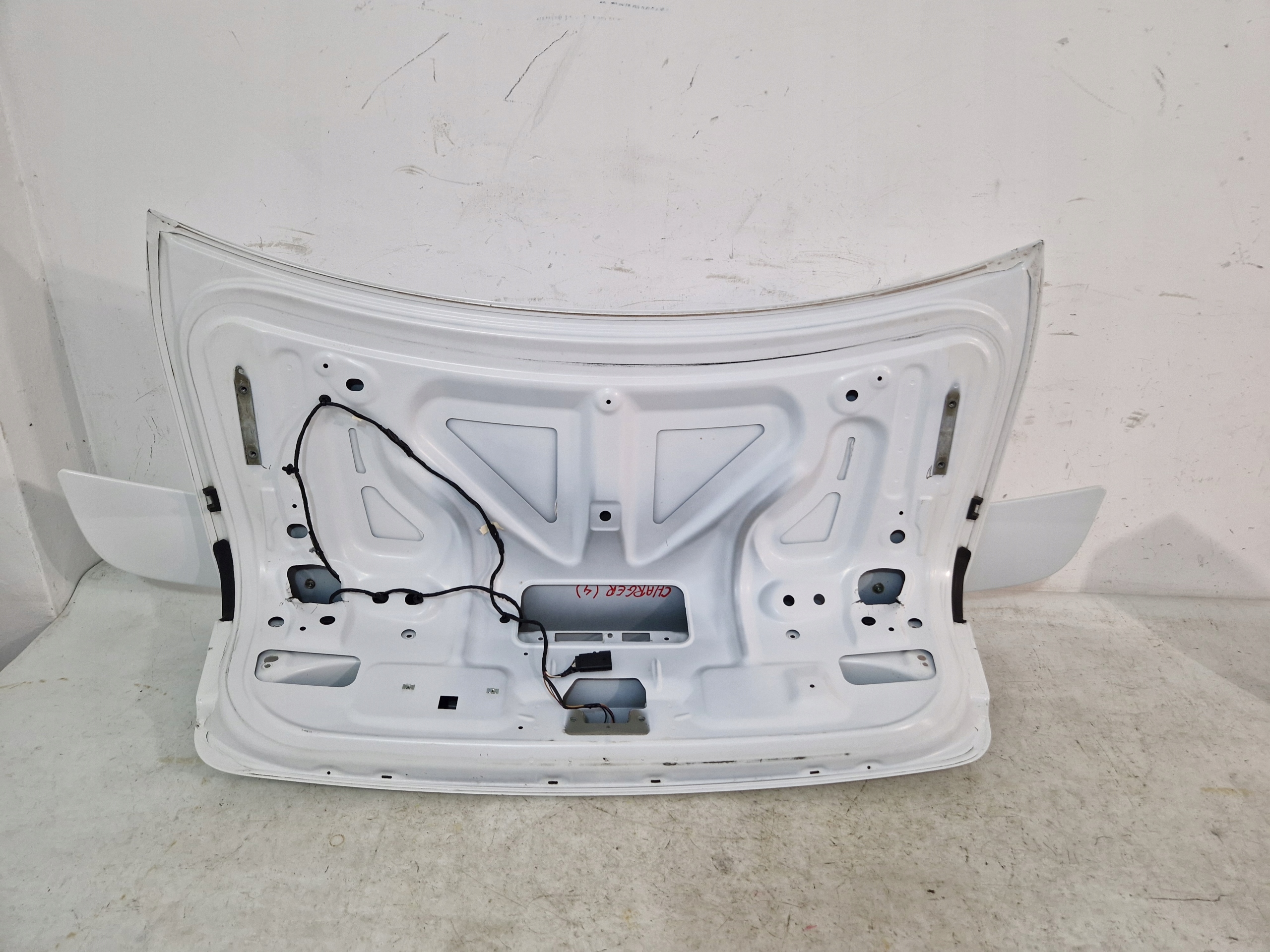 DODGE CHARGER 2015 trunk door boot PW7 + SPOILER