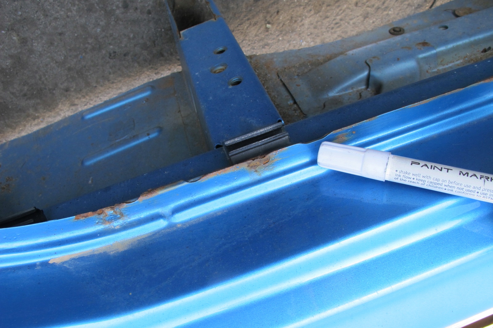 PEUGEOT 107 CITROEN C1 right threshold pillar quarter