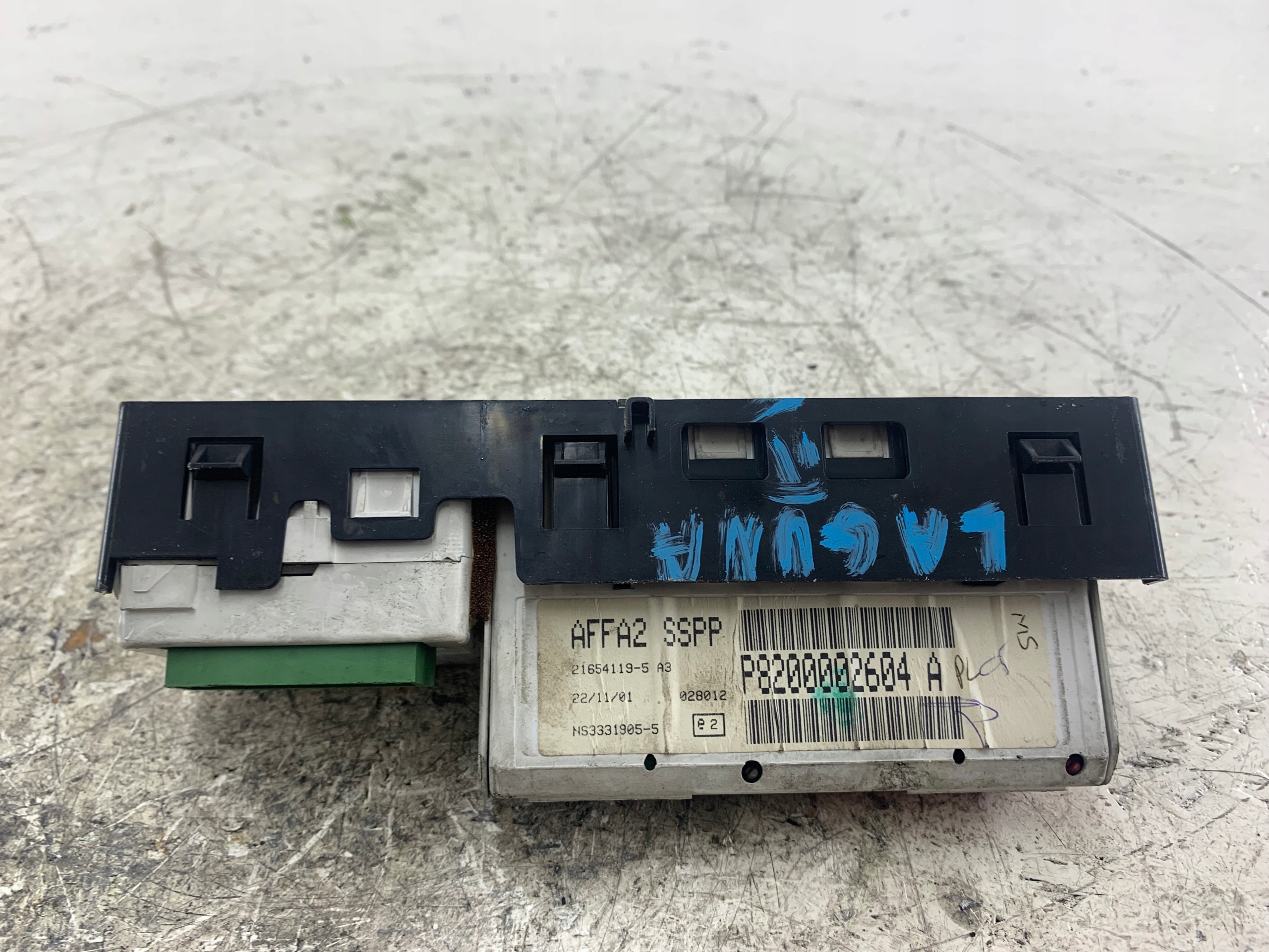 RENAULT LAGUNA II EKRAN display clock P8200002604A